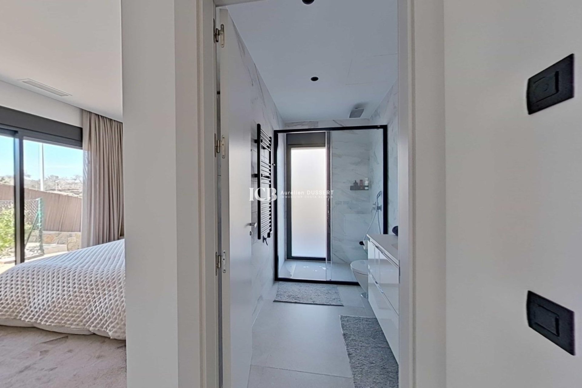 Reventa - Villa -
Las Colinas Golf