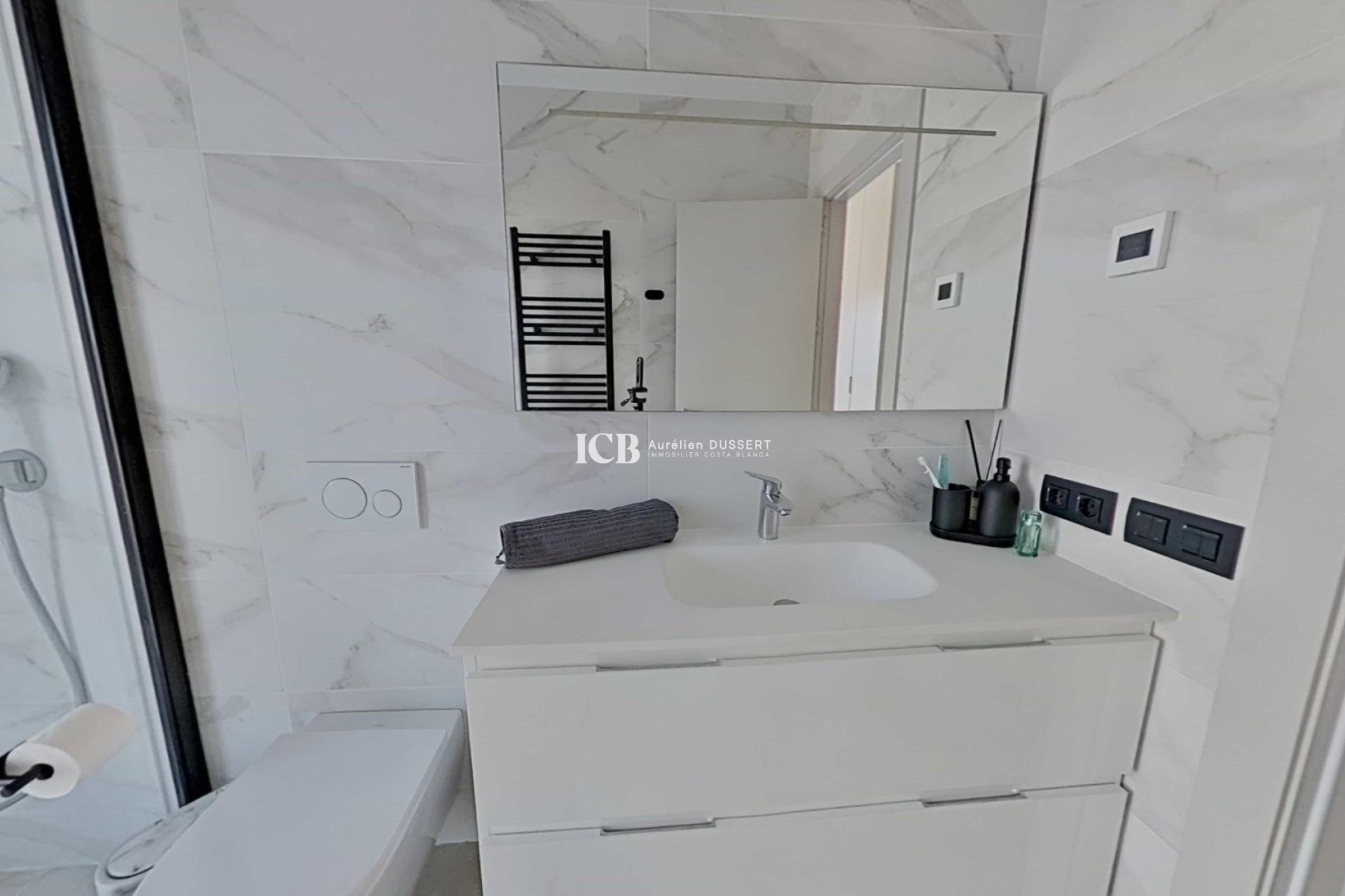 Reventa - Villa -
Las Colinas Golf