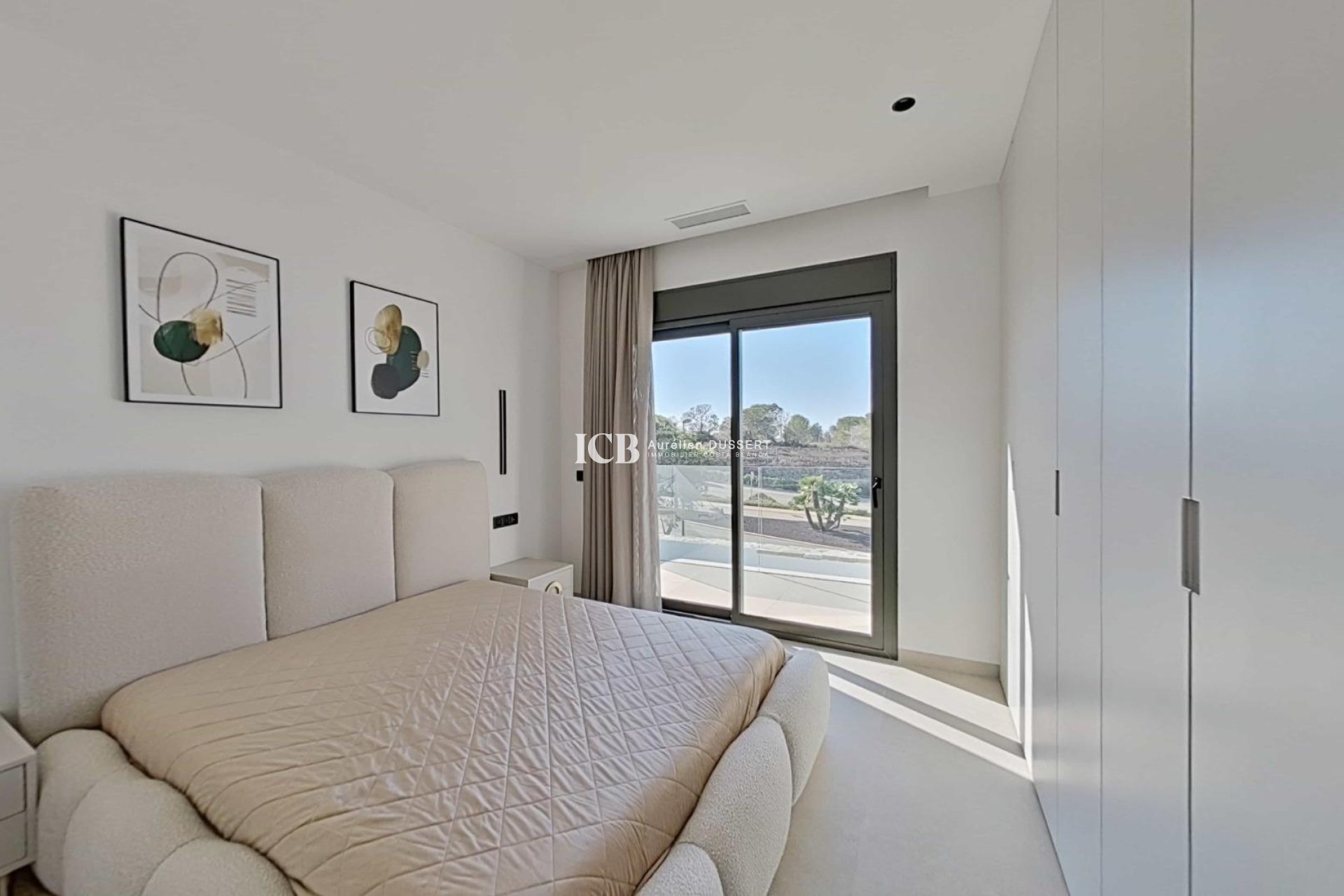 Reventa - Villa -
Las Colinas Golf