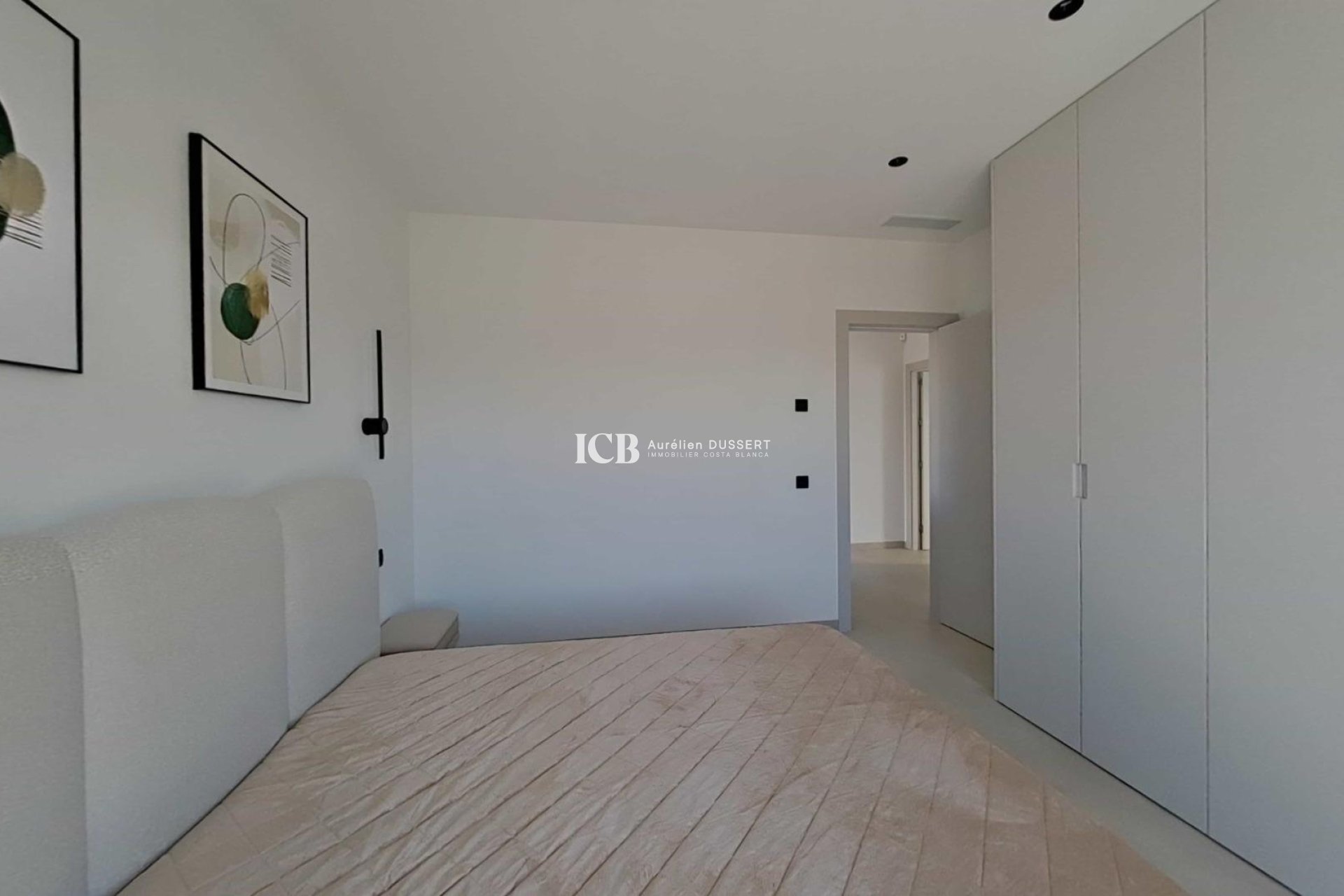Reventa - Villa -
Las Colinas Golf