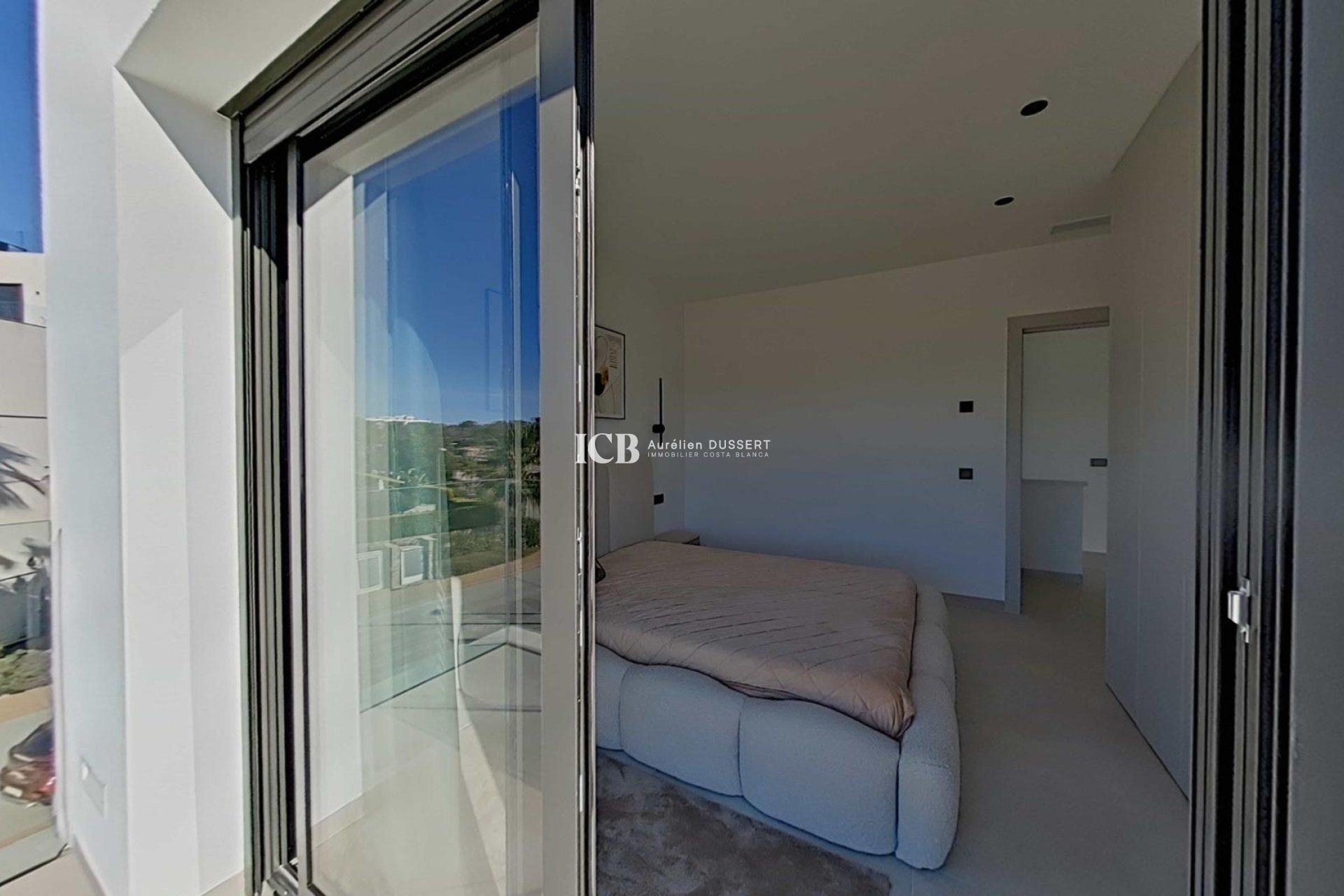 Reventa - Villa -
Las Colinas Golf