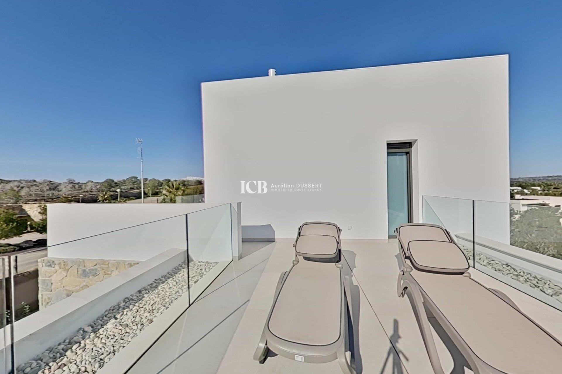 Reventa - Villa -
Las Colinas Golf