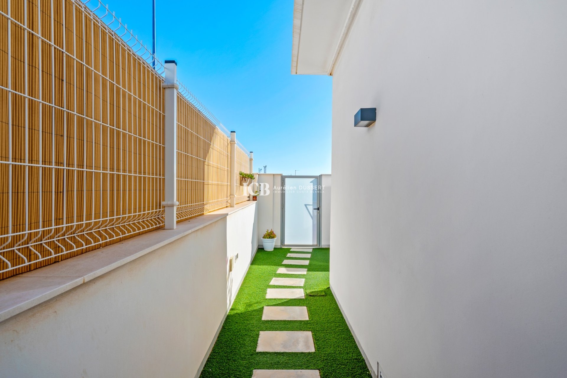 Reventa - Villa -
Los Alcázares - Euro Roda