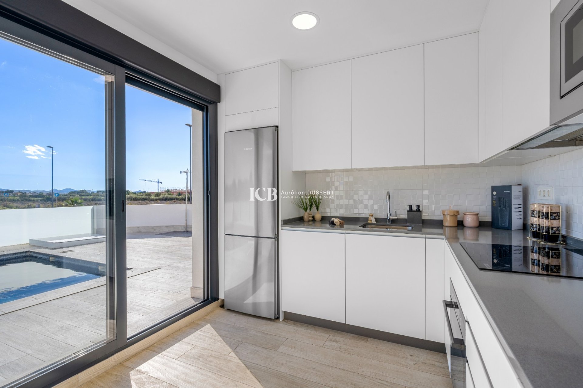 Reventa - Villa -
Los Alcázares - Town