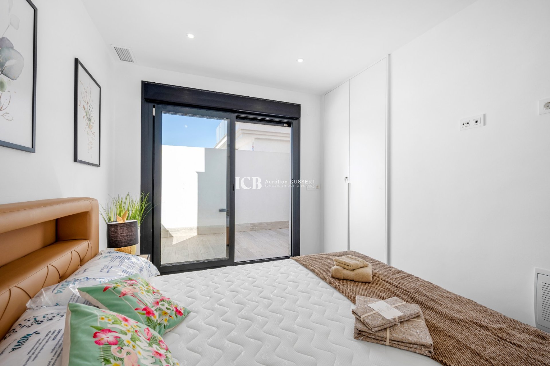 Reventa - Villa -
Los Alcázares - Town