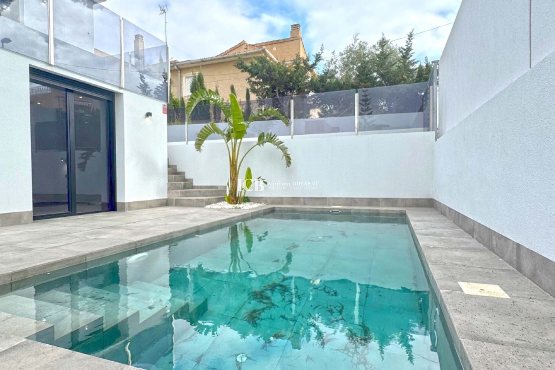 Reventa - Villa -
Los Balcones - Torrevieja