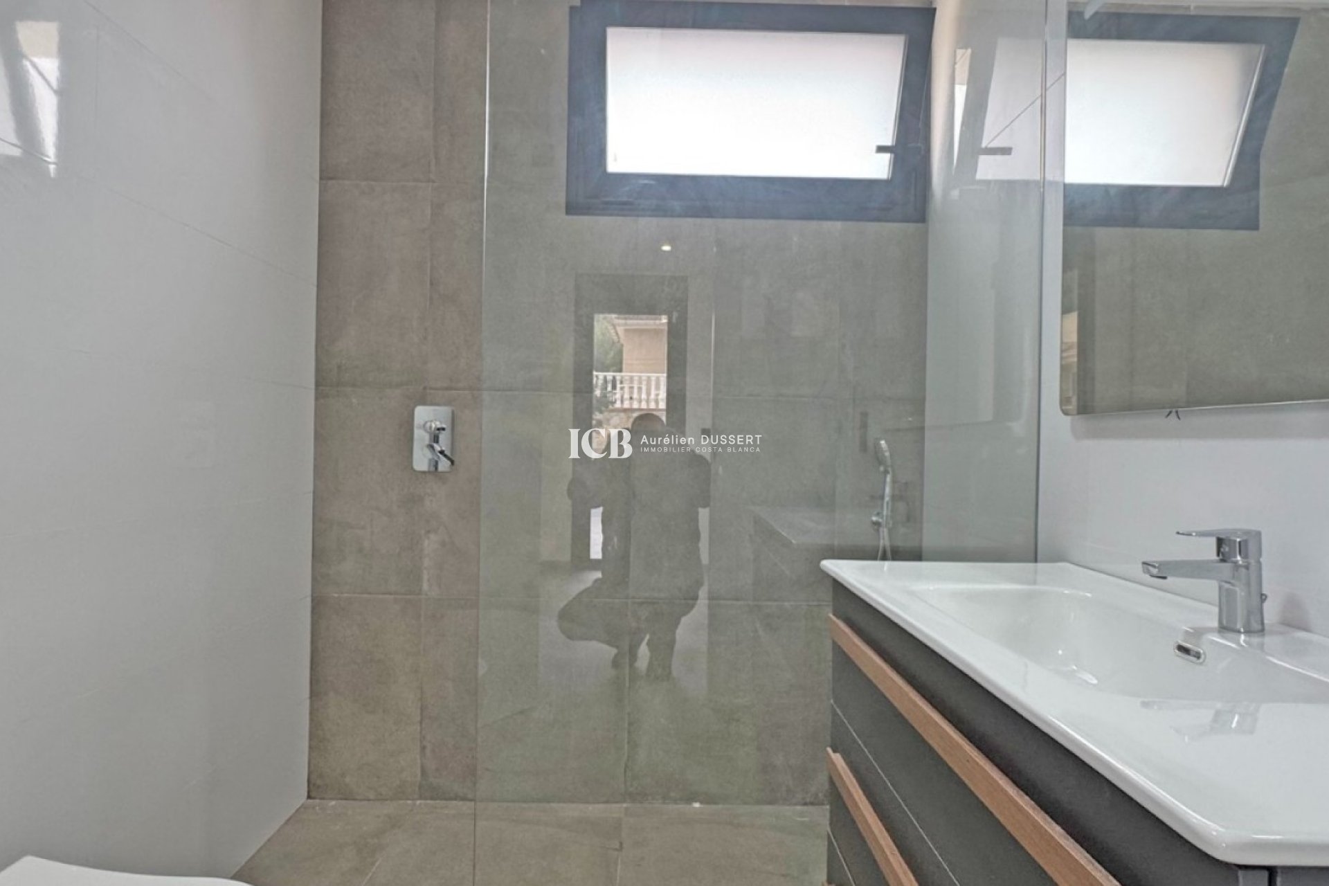 Reventa - Villa -
Los Balcones - Torrevieja