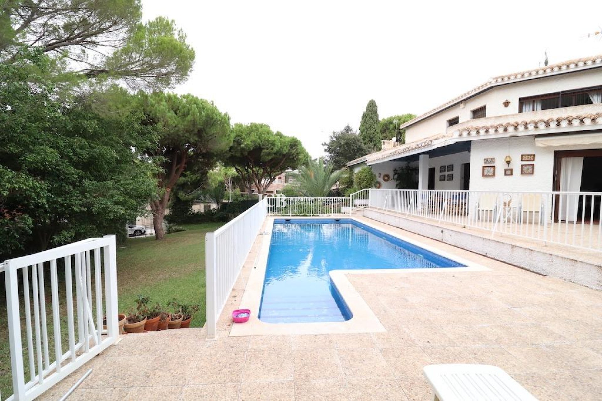 Reventa - Villa -
Orihuela Costa - Campoamor