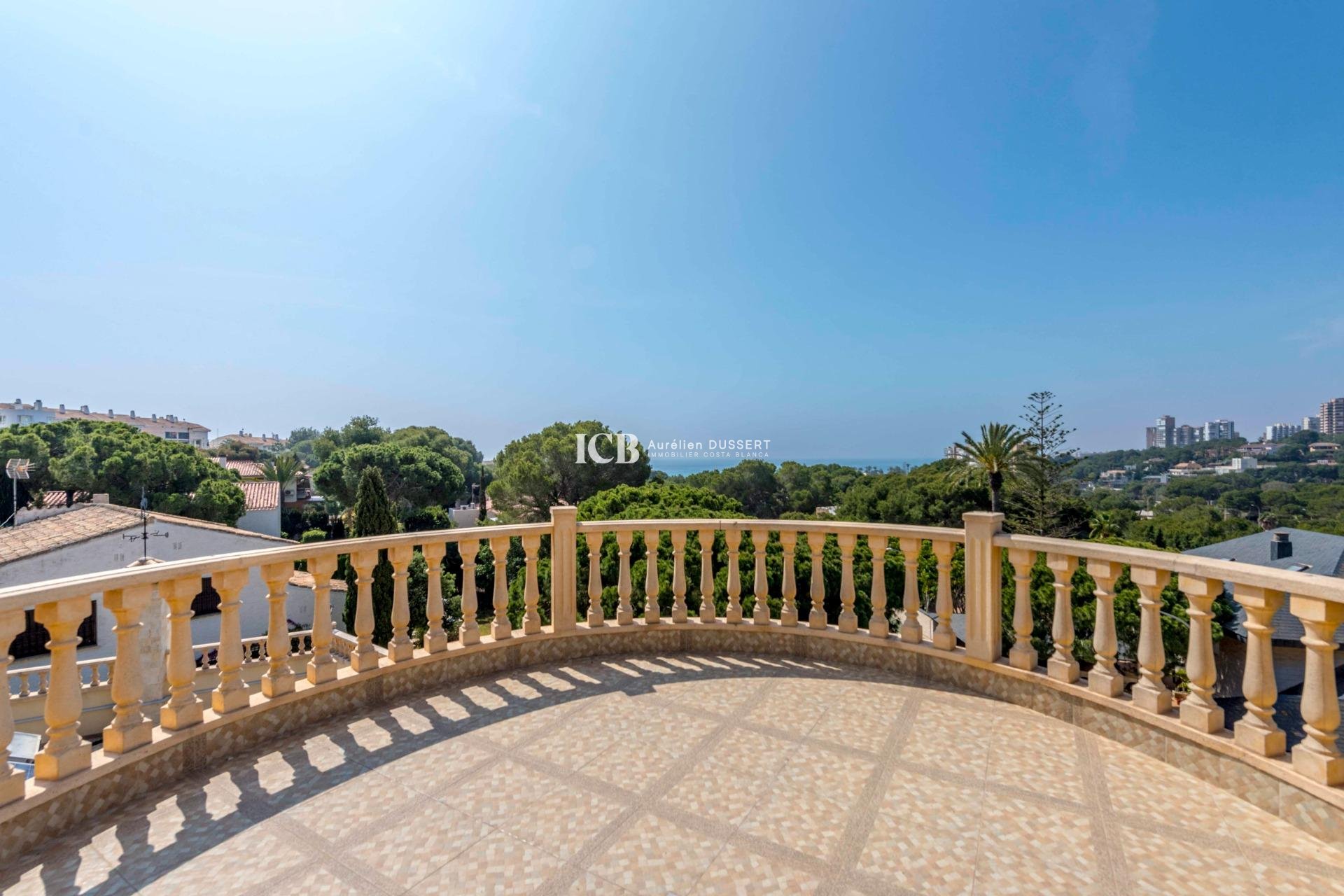 Reventa - Villa -
Orihuela Costa - Campoamor