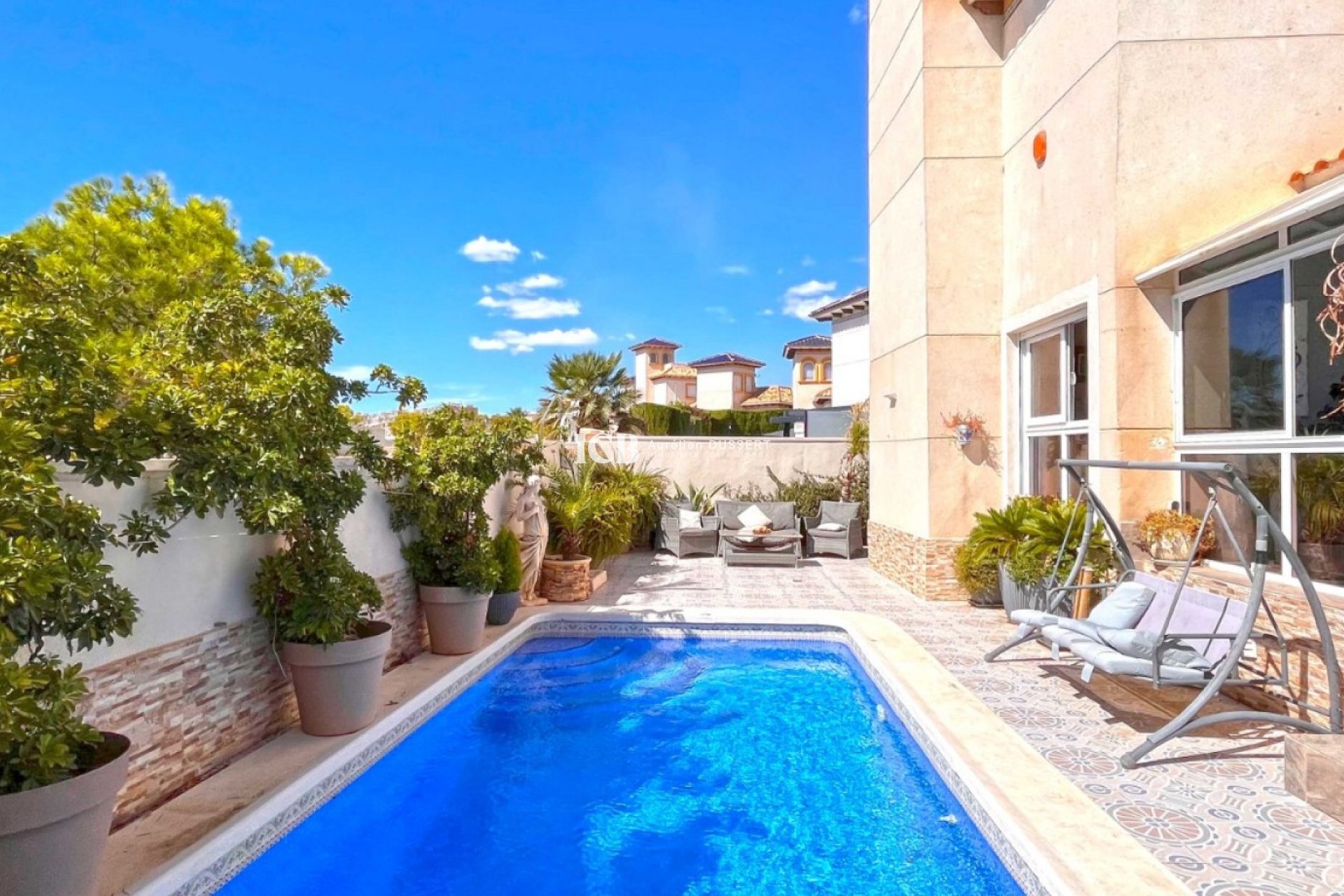 Reventa - Villa -
Orihuela Costa - La Zenia