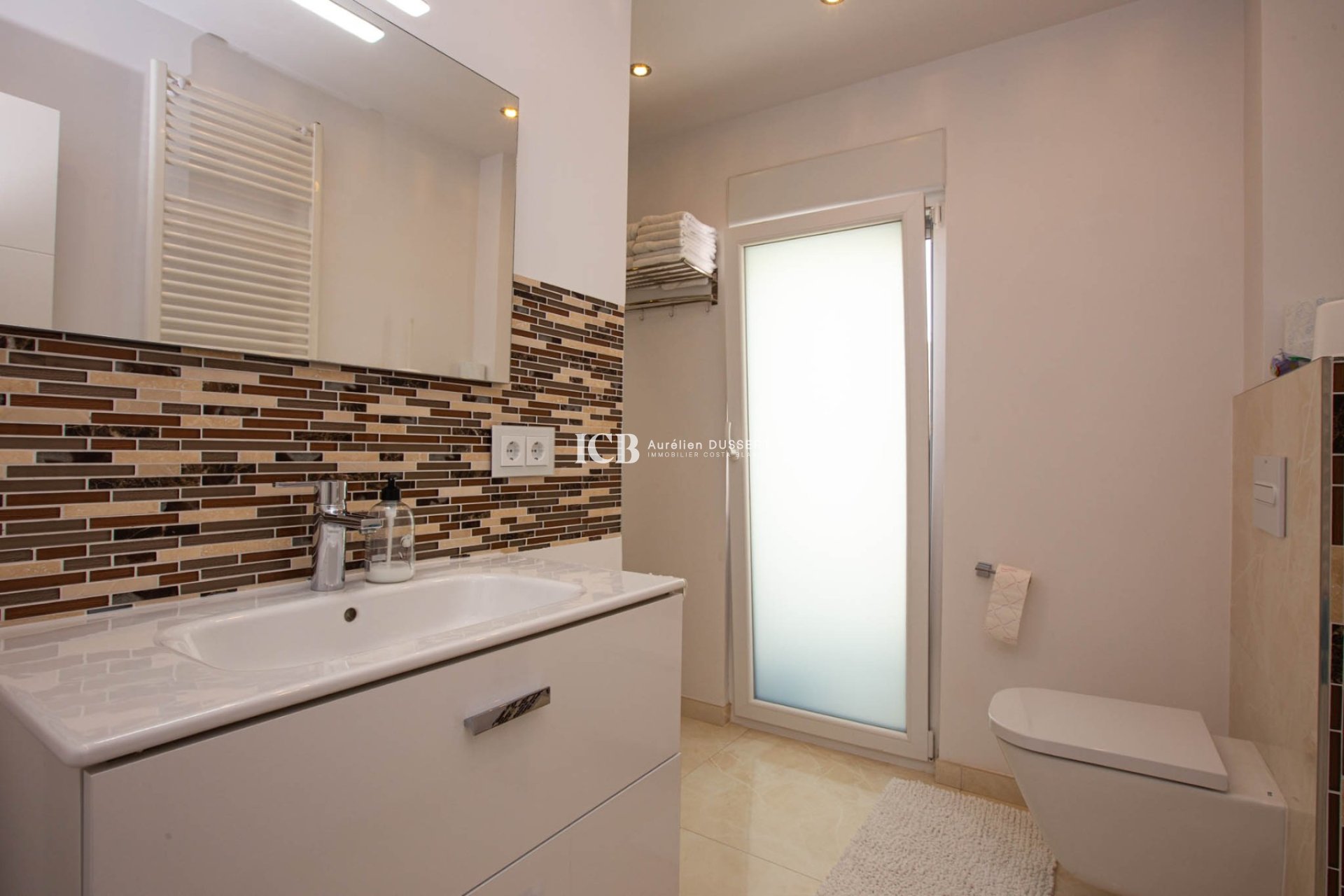 Reventa - Villa -
Orihuela Costa - La Zenia