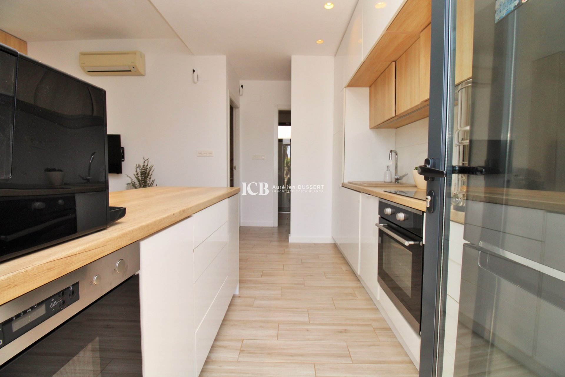 Reventa - Villa -
Orihuela Costa - La Zenia