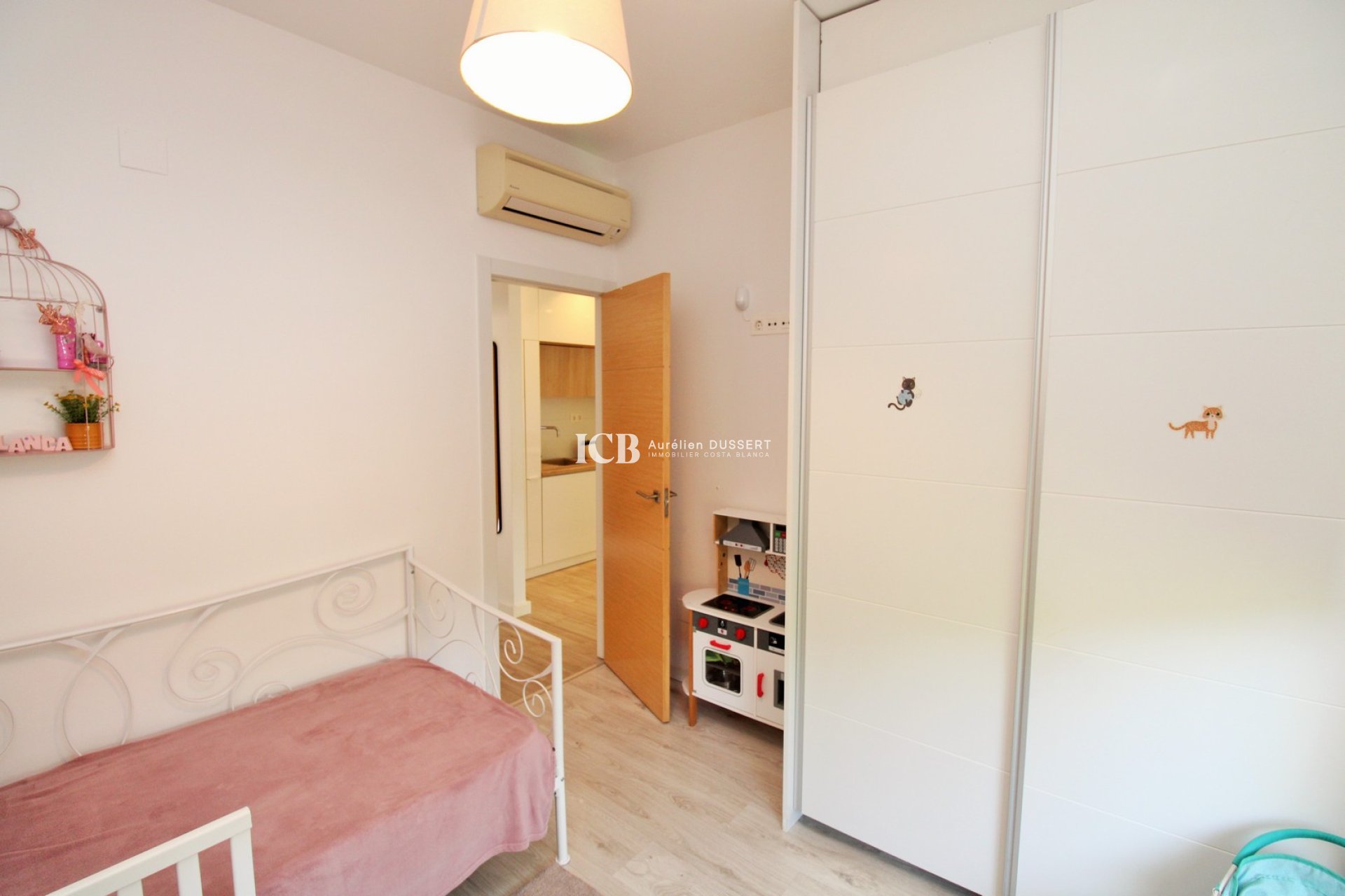 Reventa - Villa -
Orihuela Costa - La Zenia