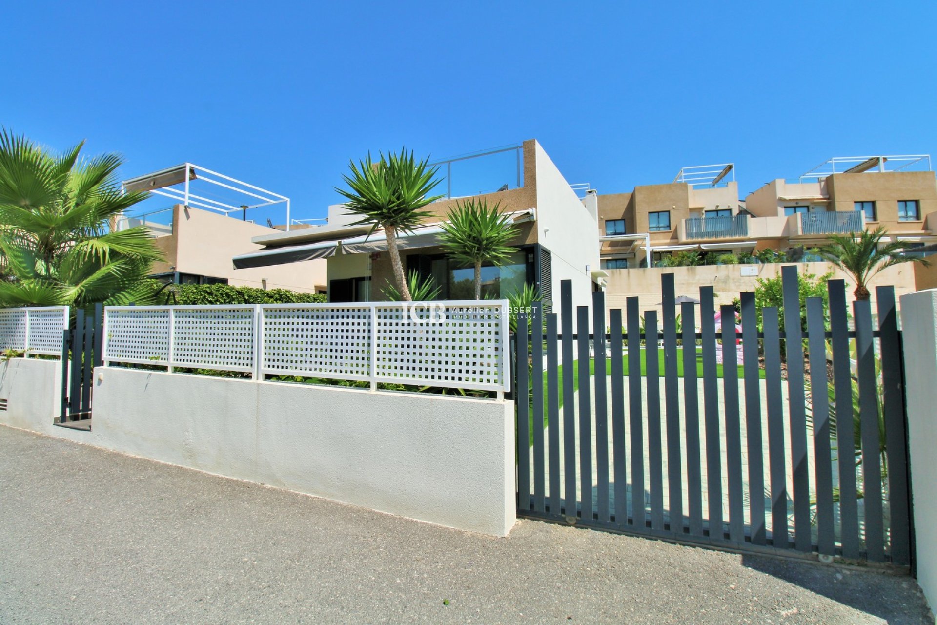 Reventa - Villa -
Orihuela Costa - La Zenia