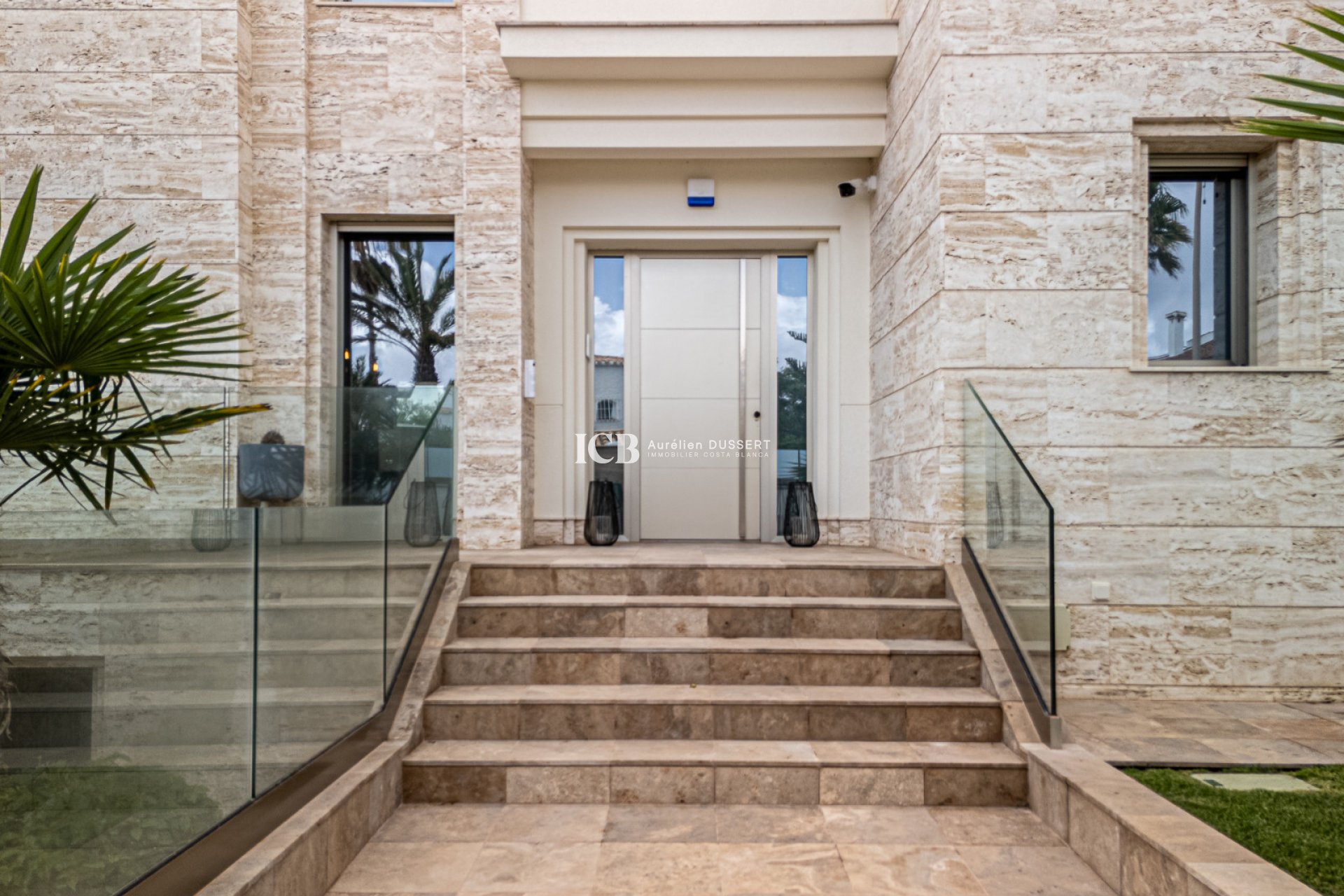 Reventa - Villa -
Orihuela Costa - La Zenia