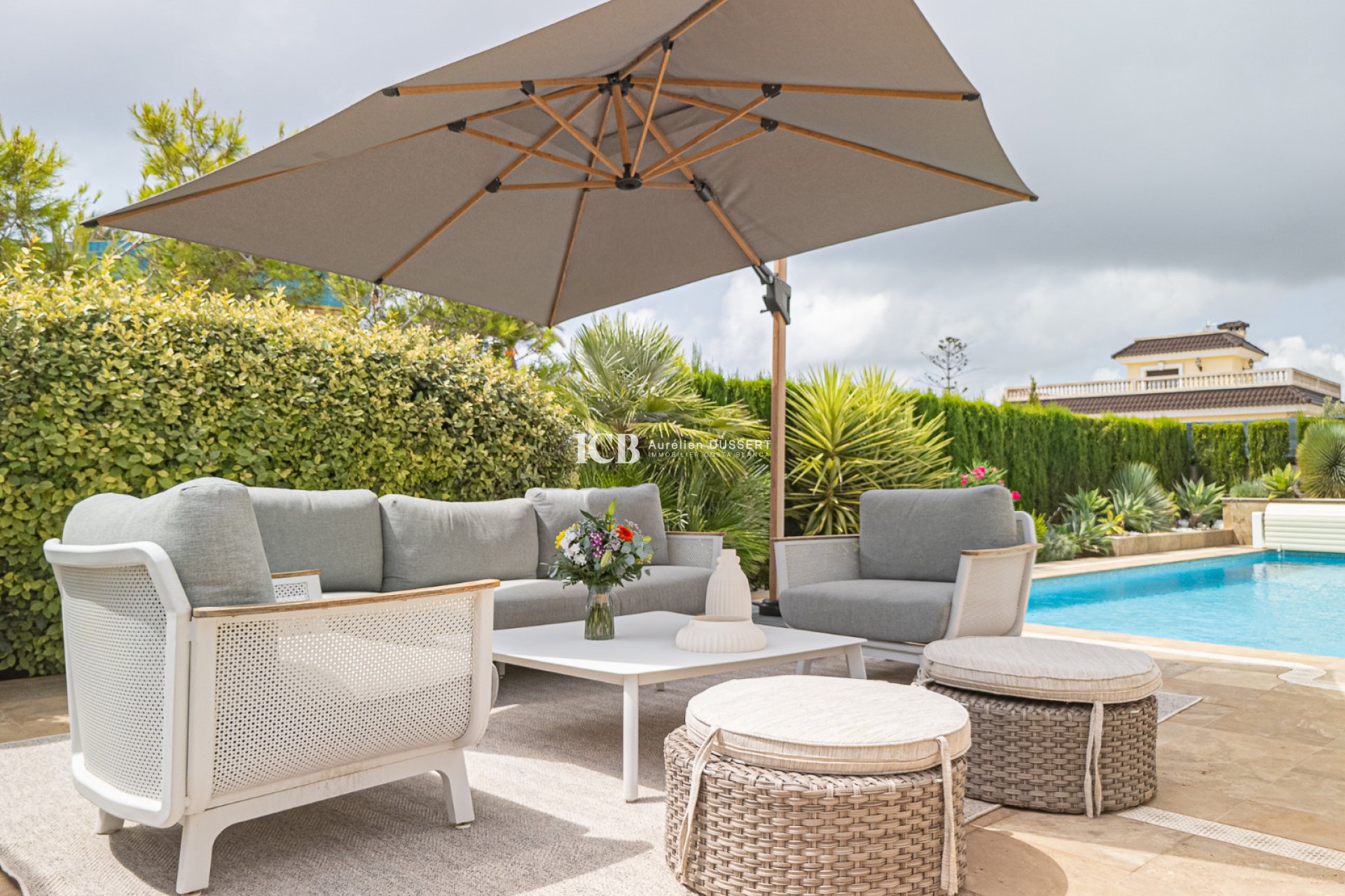 Reventa - Villa -
Orihuela Costa - La Zenia