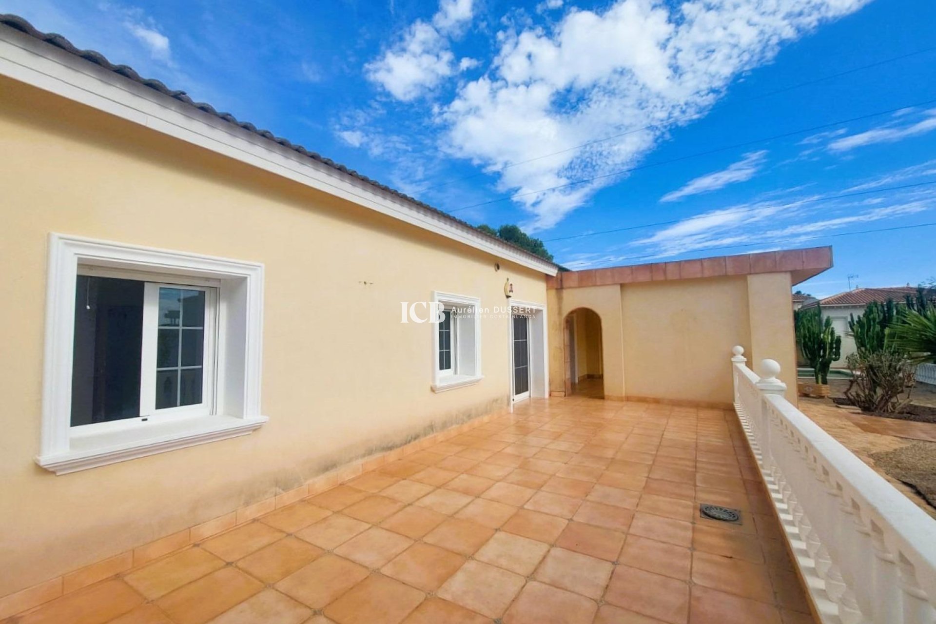 Reventa - Villa -
Orihuela Costa - Las Filipinas