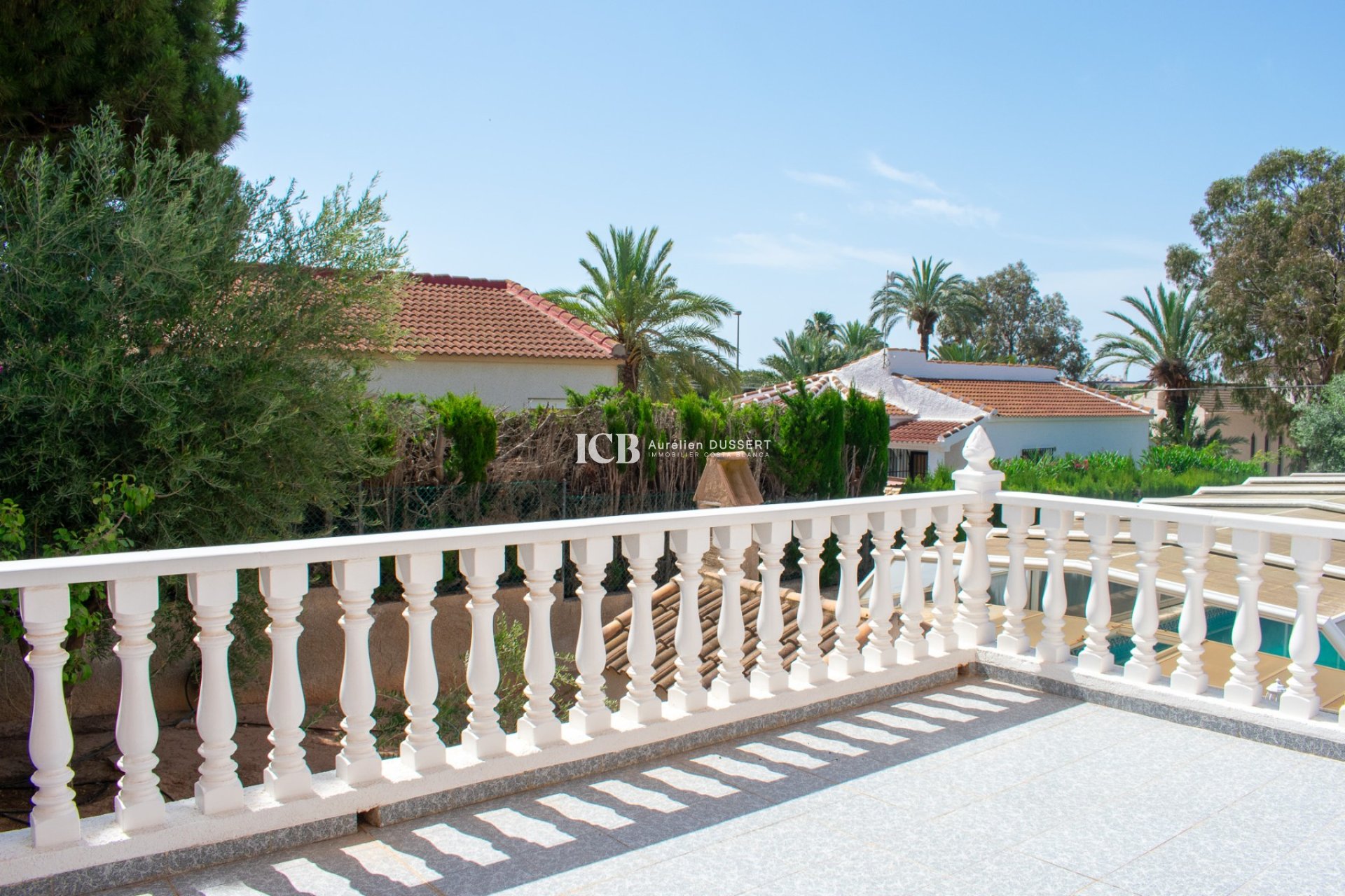 Reventa - Villa -
Orihuela Costa - Mil Palmeras