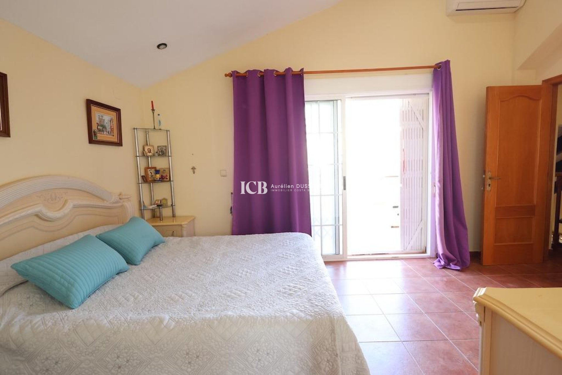 Reventa - Villa -
Orihuela Costa - Playa Flamenca