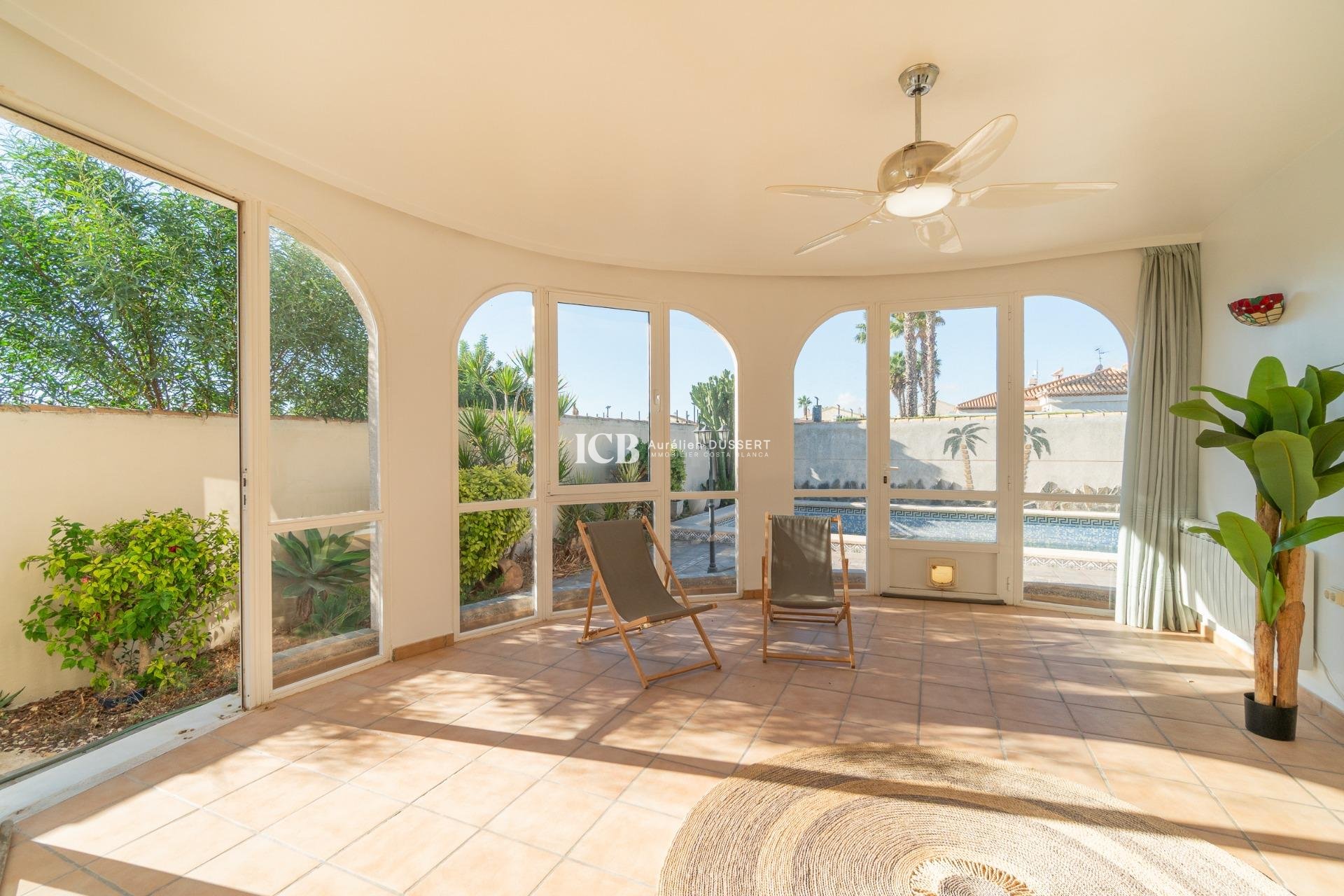 Reventa - Villa -
Orihuela Costa - Playa Flamenca