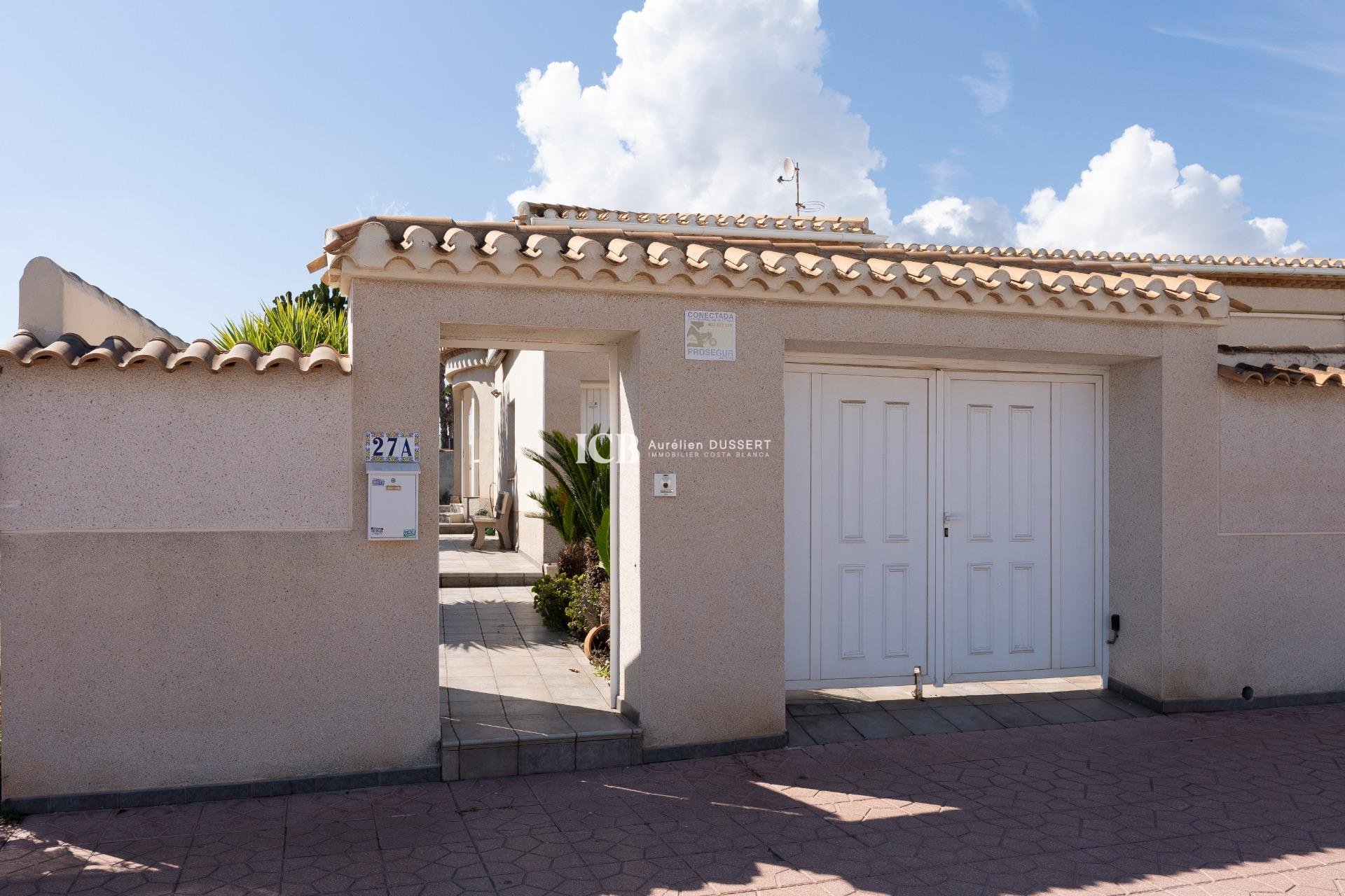 Reventa - Villa -
Orihuela Costa - Playa Flamenca