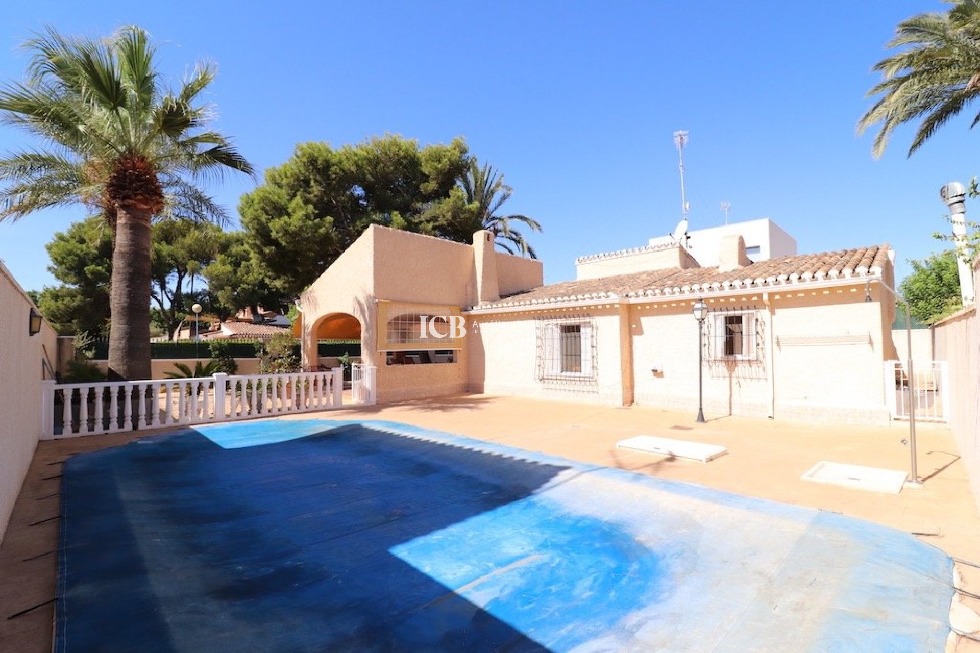 Reventa - Villa -
Orihuela Costa - Punta prima