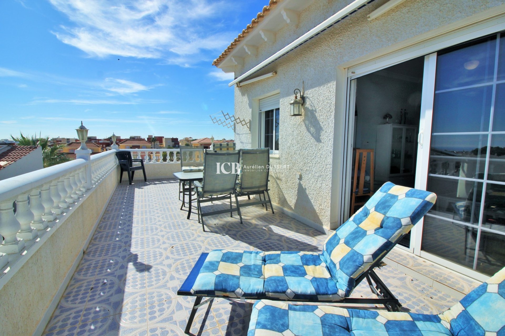 Reventa - Villa -
Orihuela Costa - Villamartín