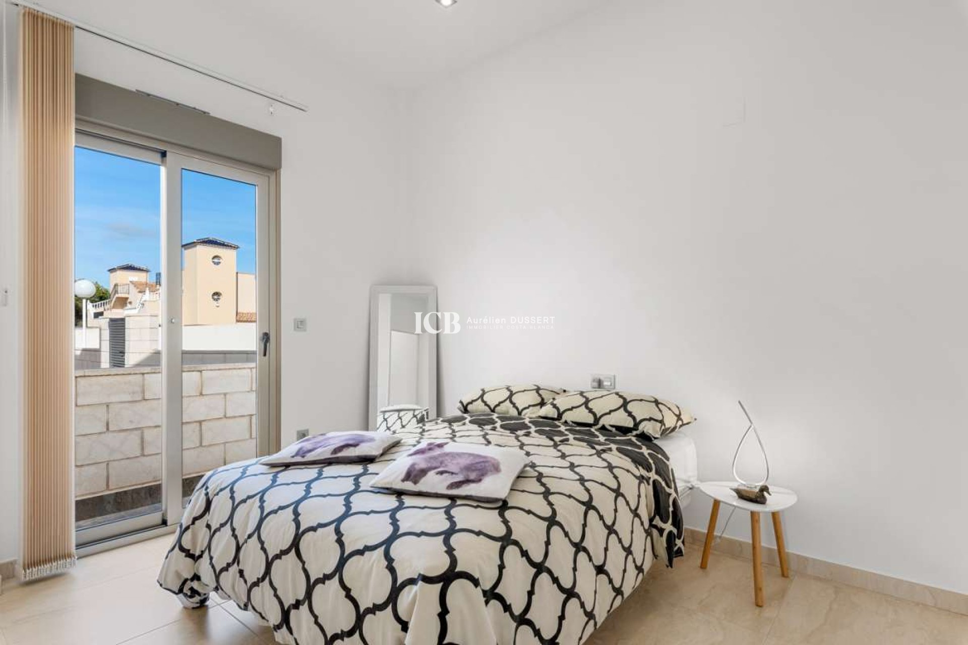 Reventa - Villa -
Orihuela Costa - Villamartín