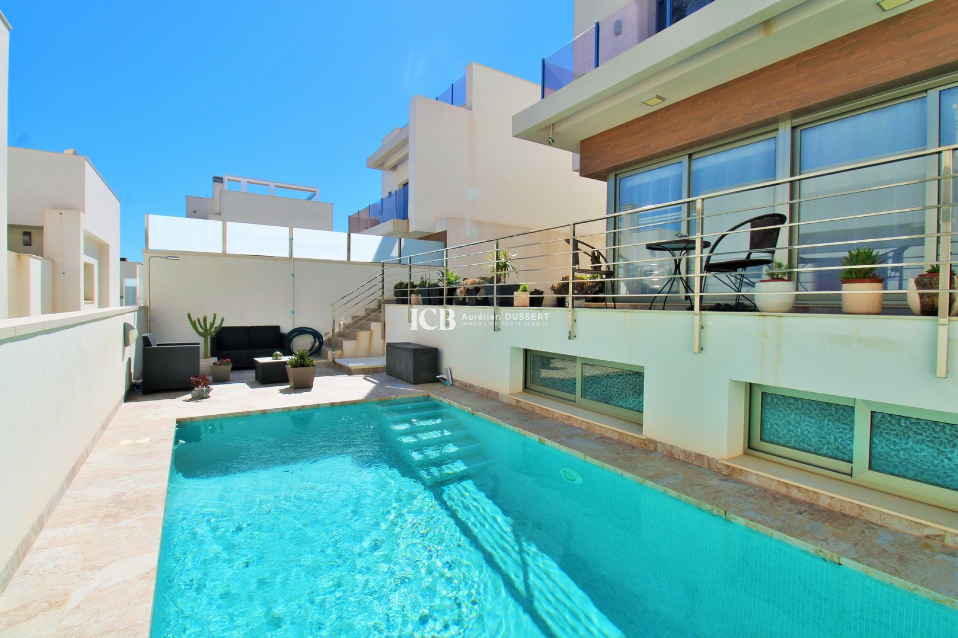 Reventa - Villa -
Orihuela Costa - Villamartín