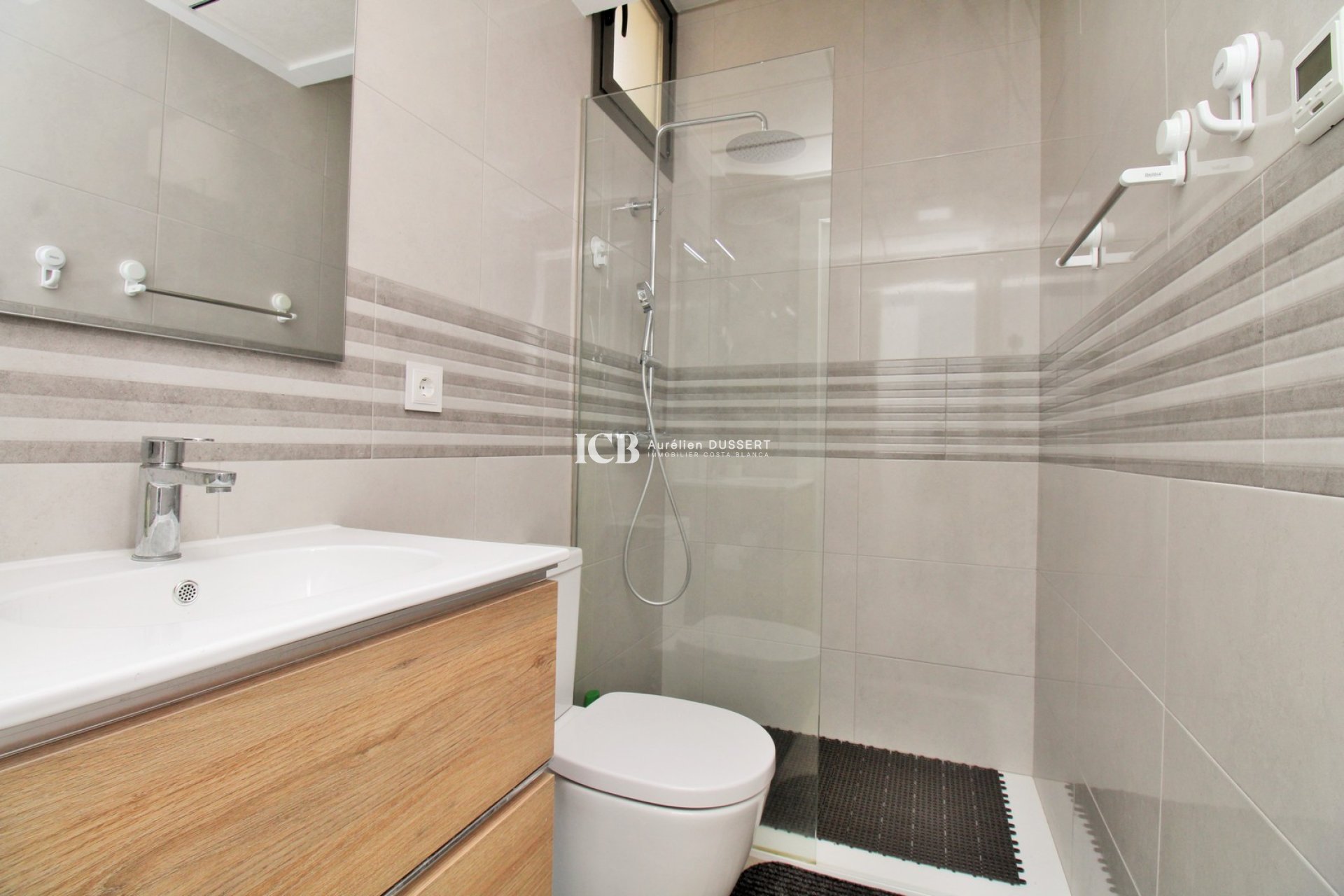 Reventa - Villa -
Orihuela Costa - Villamartín