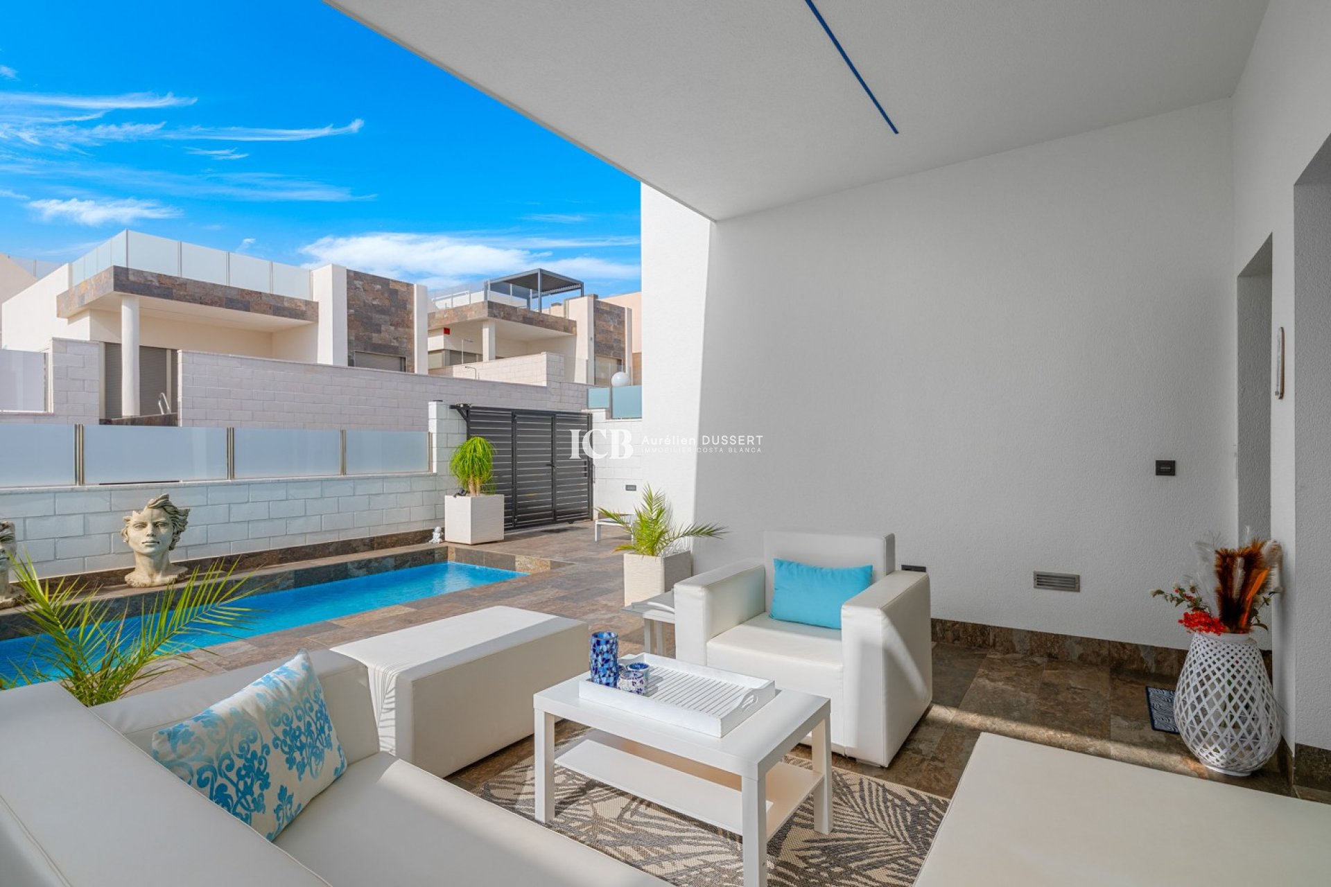 Reventa - Villa -
Orihuela Costa - Villamartín