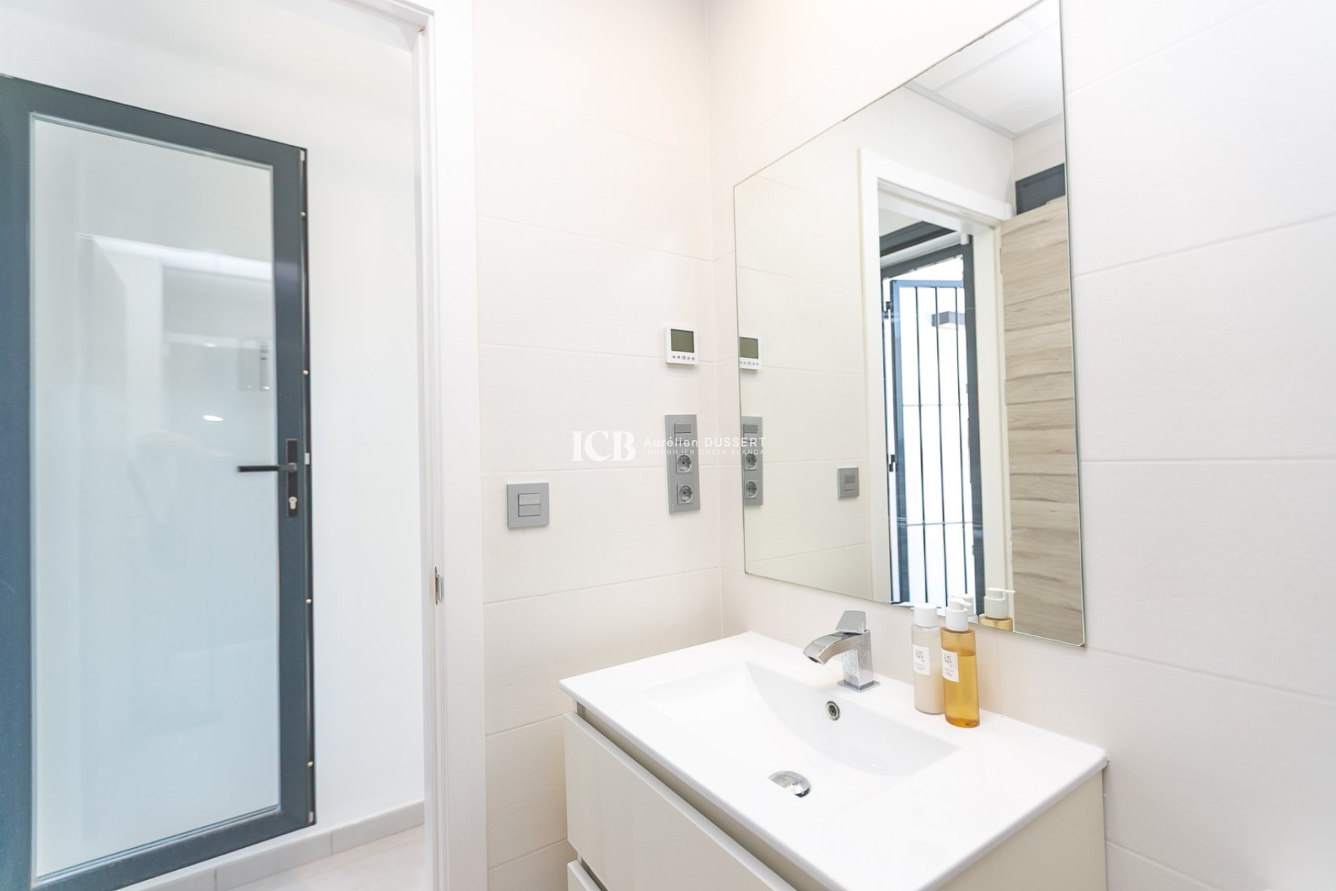 Reventa - Villa -
Orihuela Costa - Villamartín