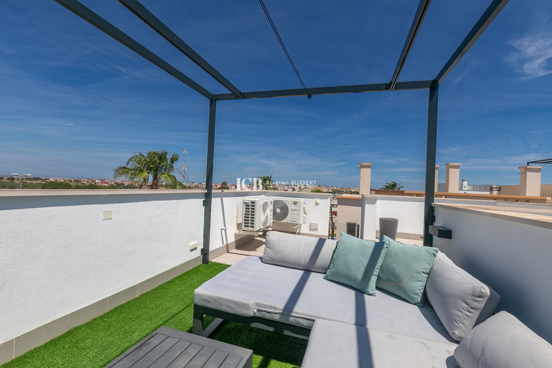 Reventa - Villa -
Orihuela Costa - Villamartín