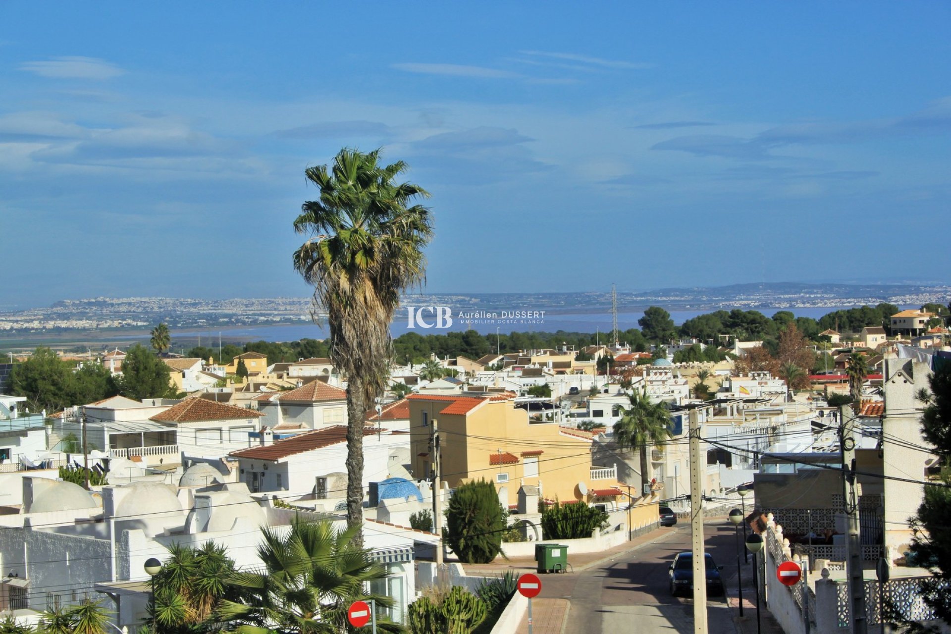 Reventa - Villa -
Orihuela Costa - Villamartín