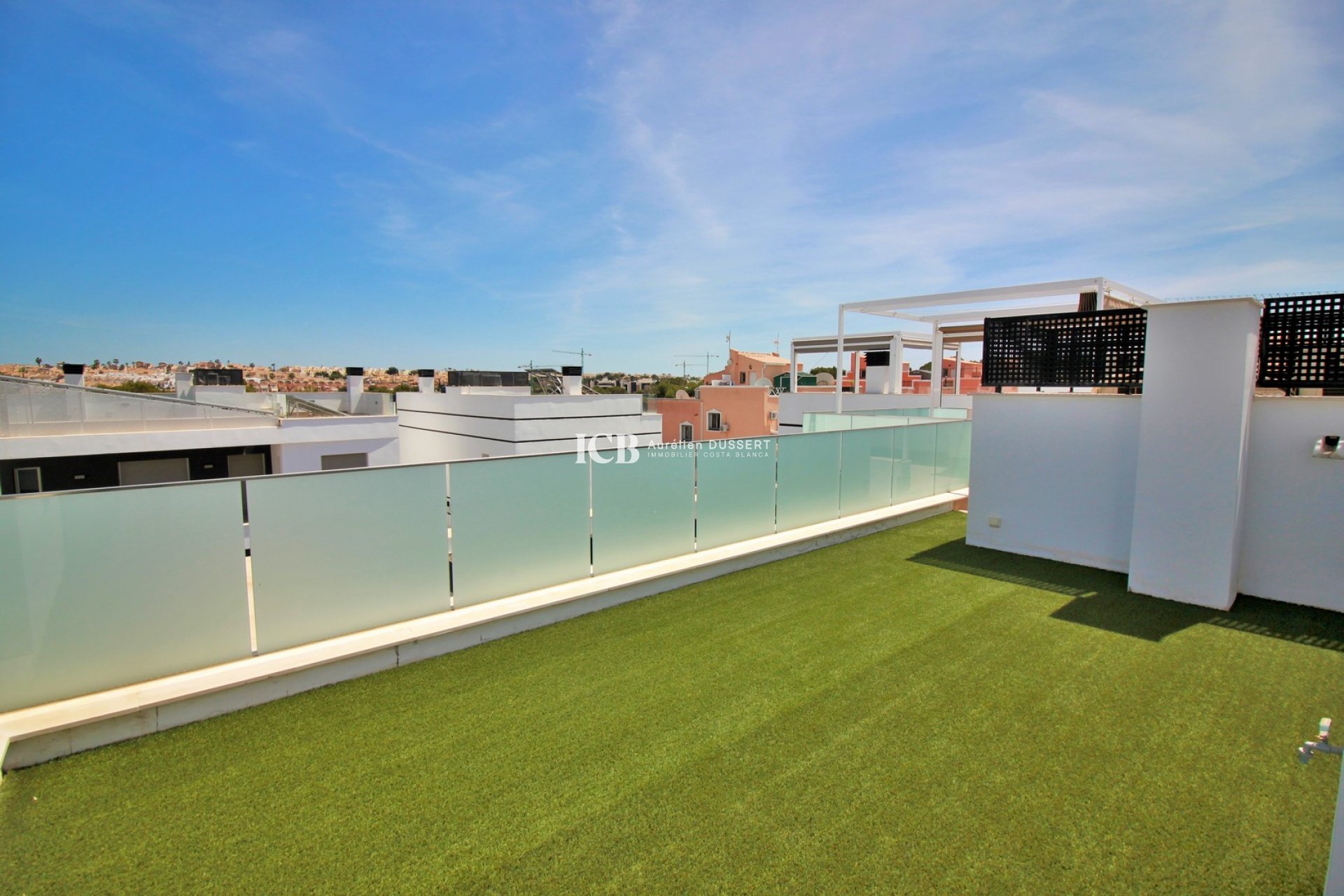 Reventa - Villa -
Orihuela Costa - Villamartín