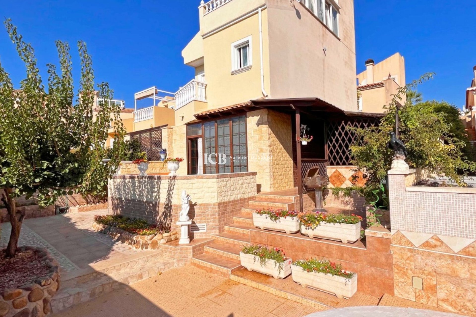 Reventa - Villa -
Orihuela Costa - Villamartín