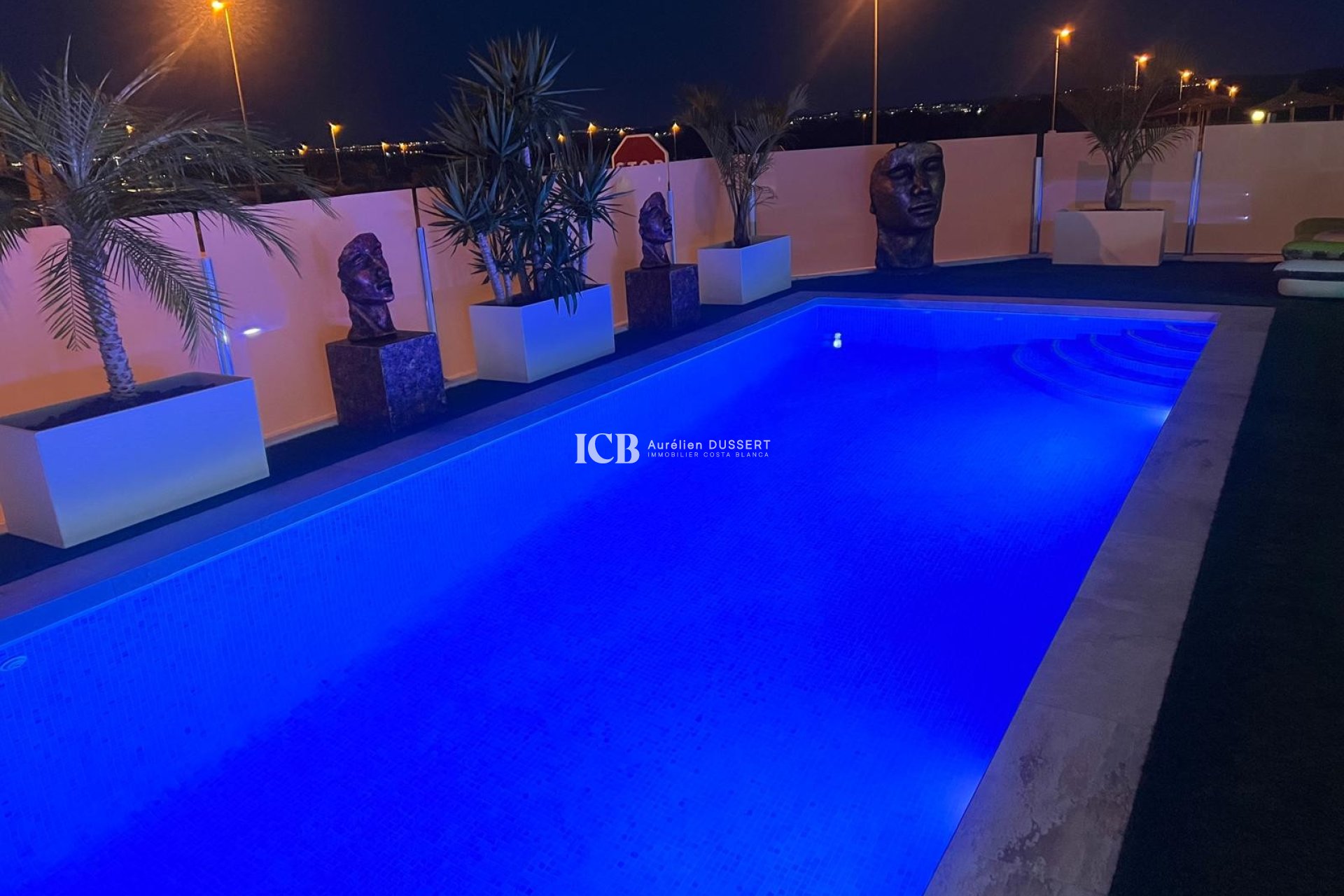 Reventa - Villa -
Orihuela Pueblo - Entre Naranjos Vistabella Golf