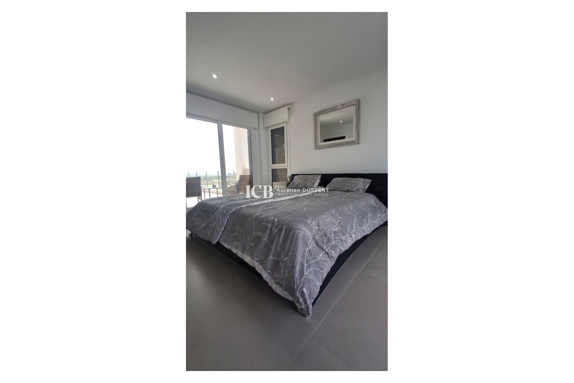 Reventa - Villa -
Orihuela Pueblo - Entre Naranjos Vistabella Golf