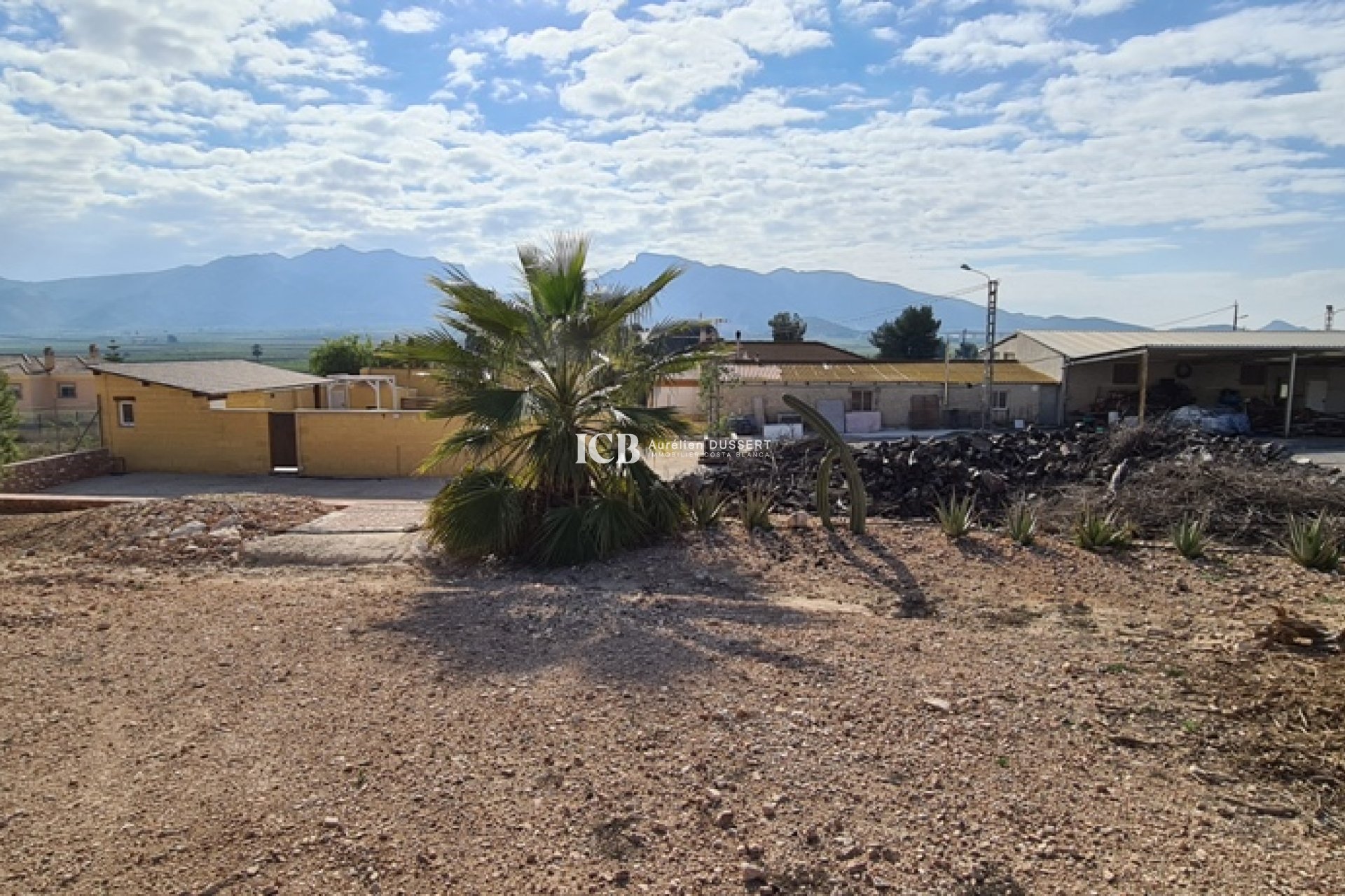 Reventa - Villa -
Orihuela Pueblo - La Matanza