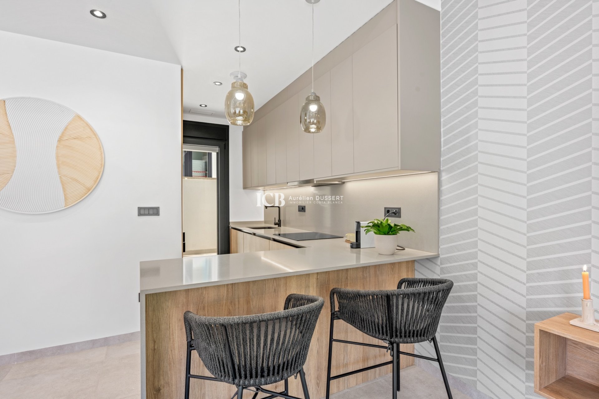 Reventa - Villa -
San Miguel de Salinas - El Galan