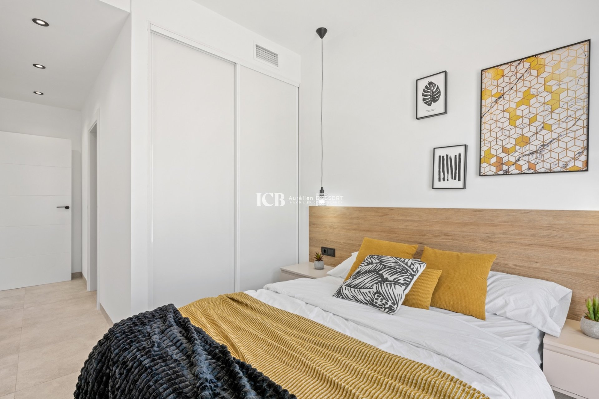 Reventa - Villa -
San Miguel de Salinas - El Galan