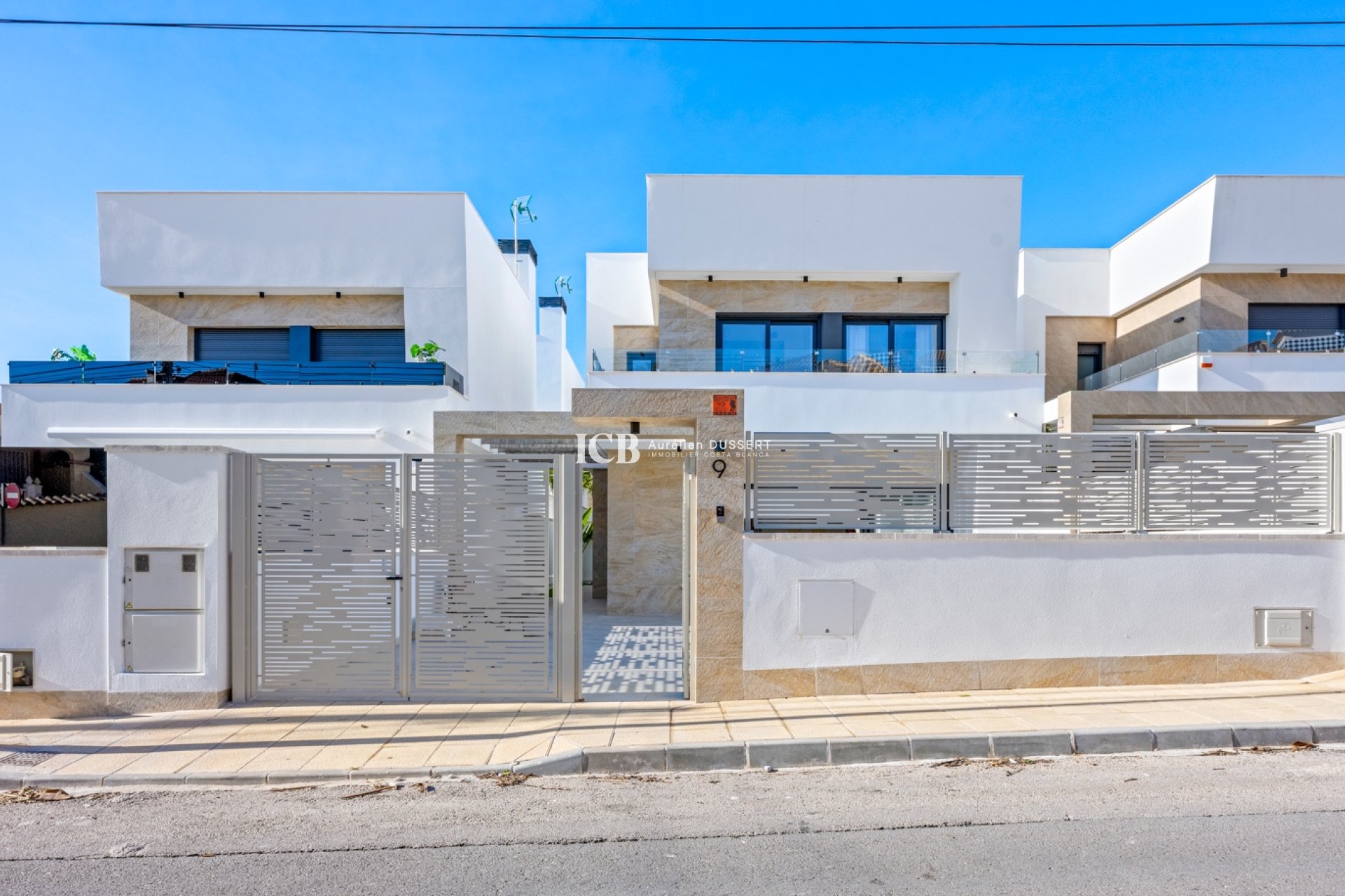 Reventa - Villa -
San Miguel de Salinas - El Galan