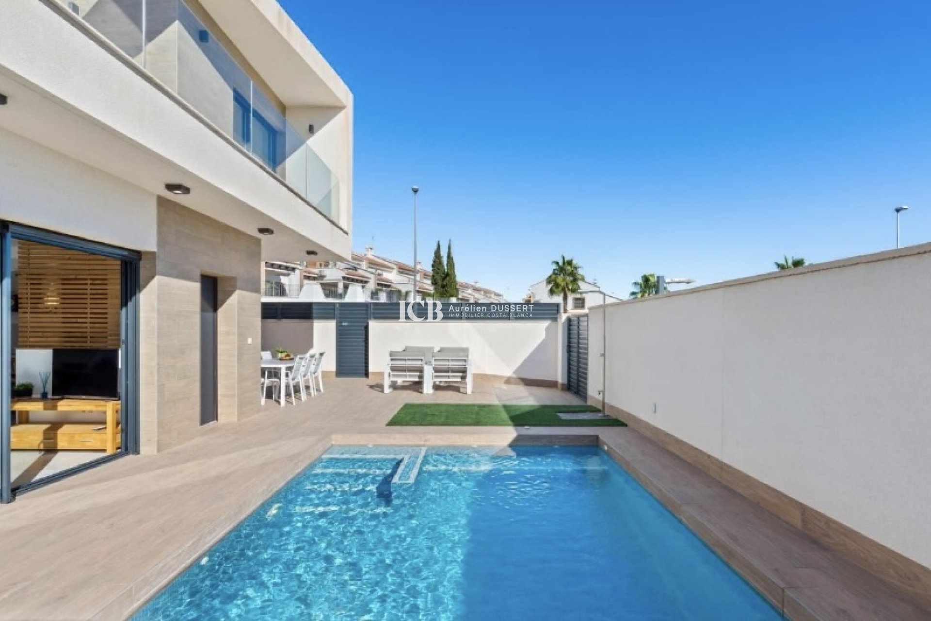 Reventa - Villa -
San Miguel de Salinas - Orihuela Costa