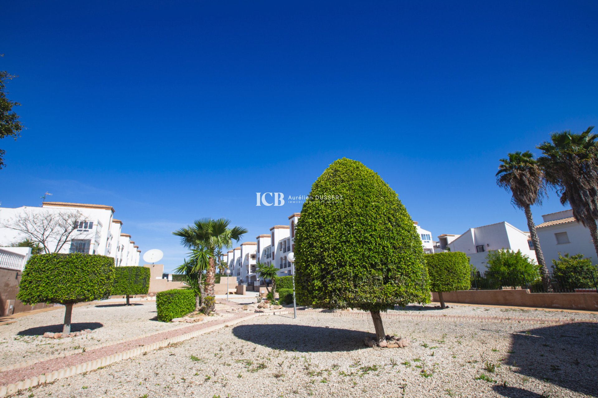 Reventa - Villa -
Torrevieja - La Ciñuelica