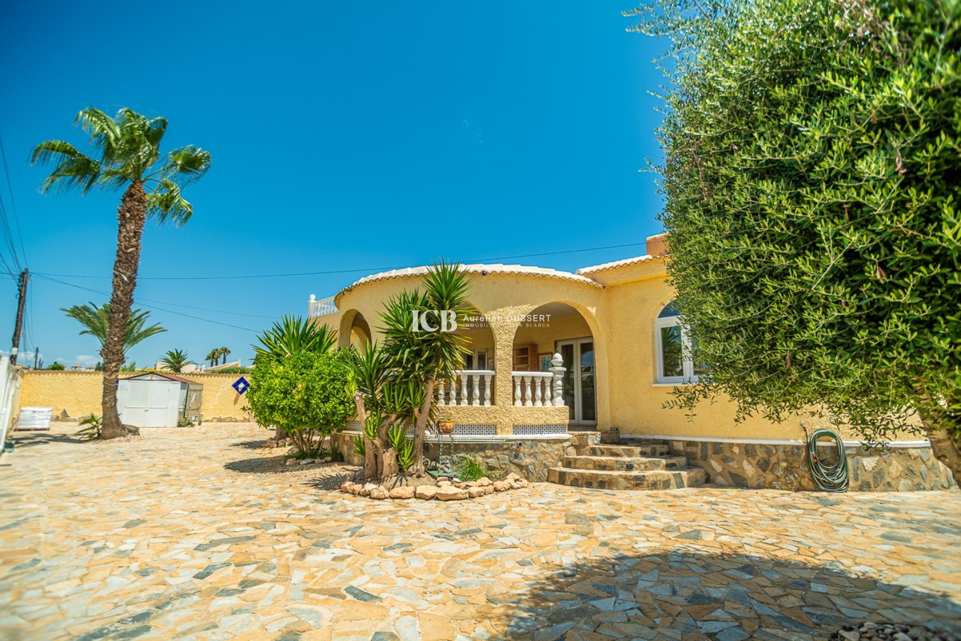 Reventa - Villa -
Torrevieja - La Siesta