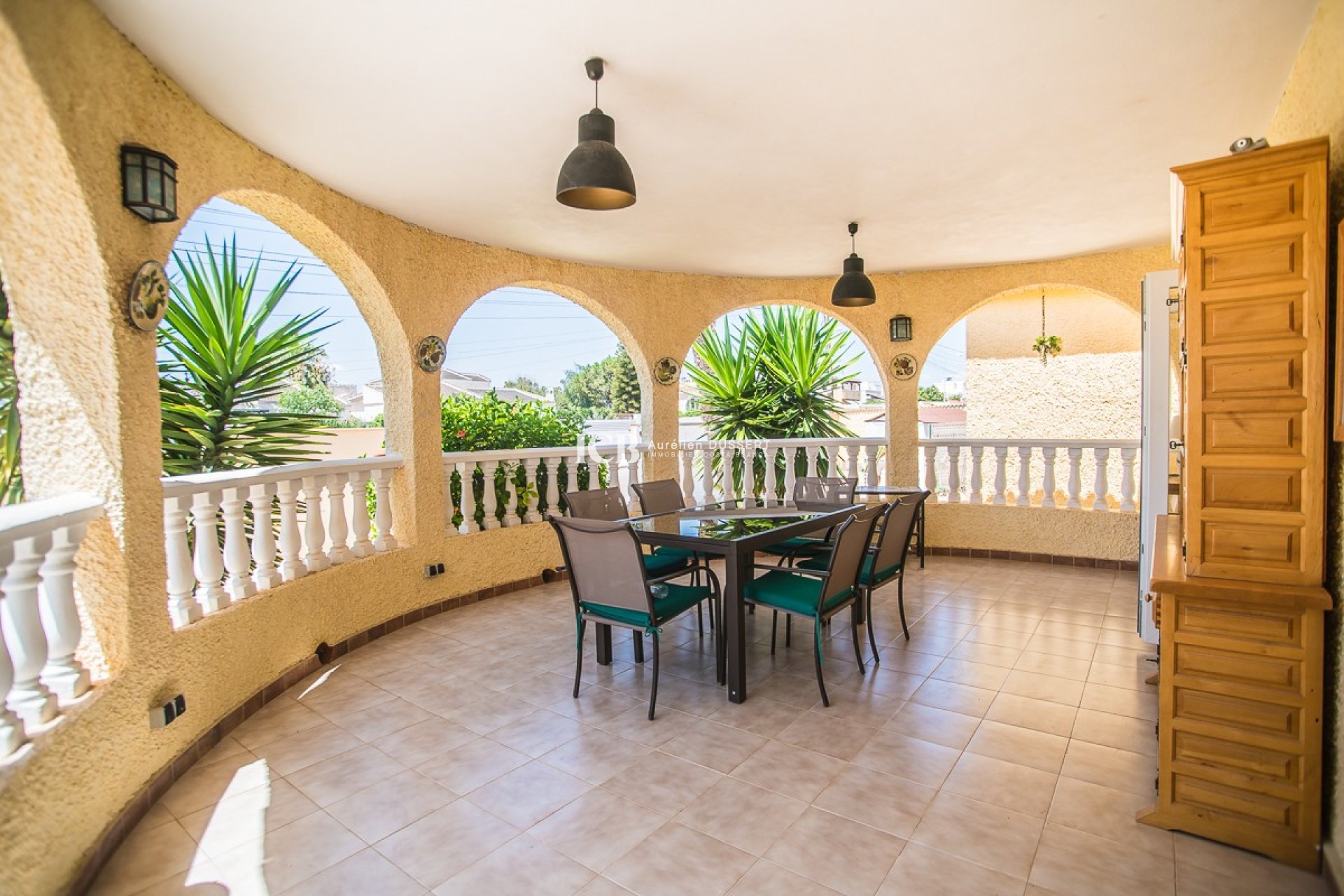 Reventa - Villa -
Torrevieja - La Siesta