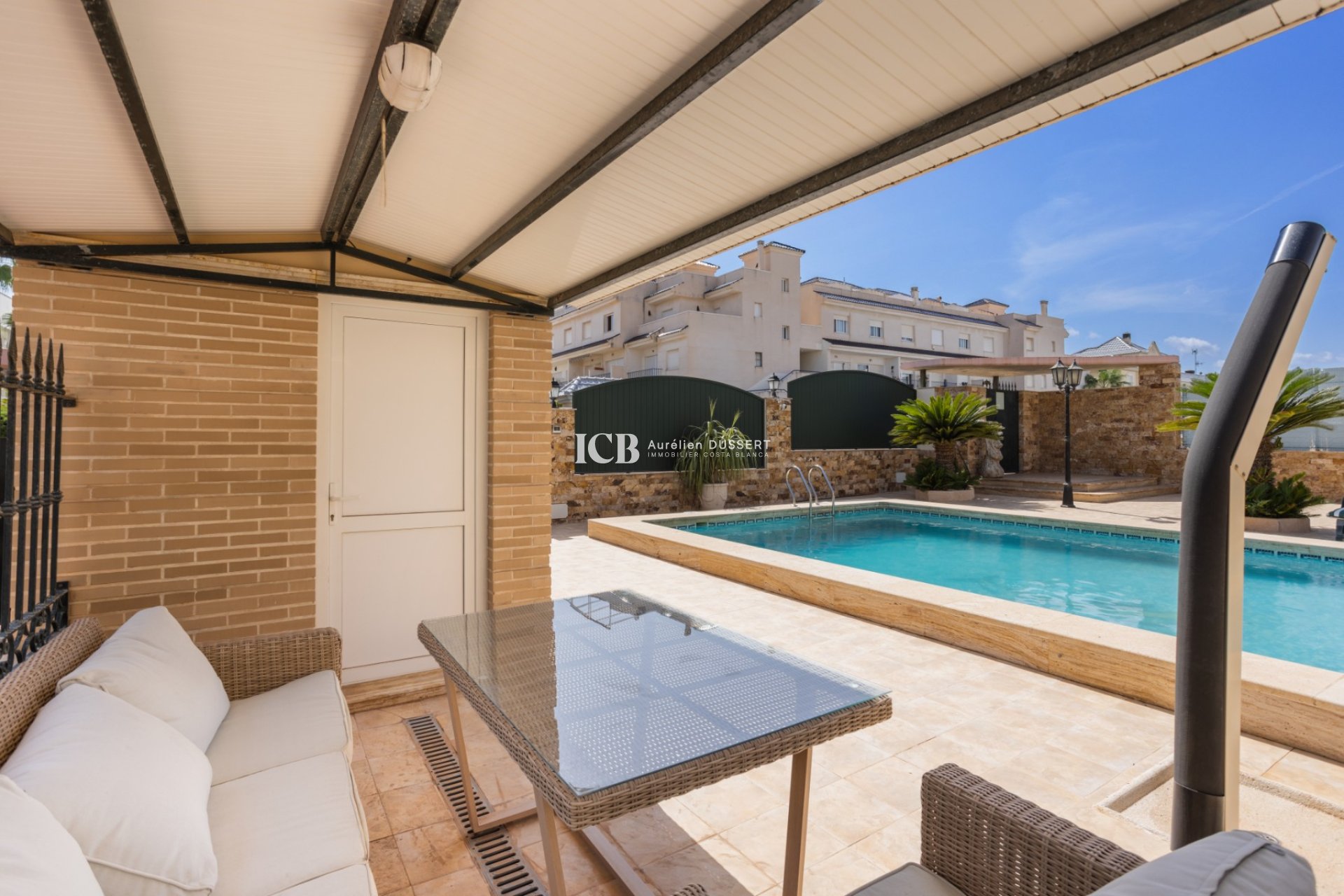 Reventa - Villa -
Torrevieja - La veleta