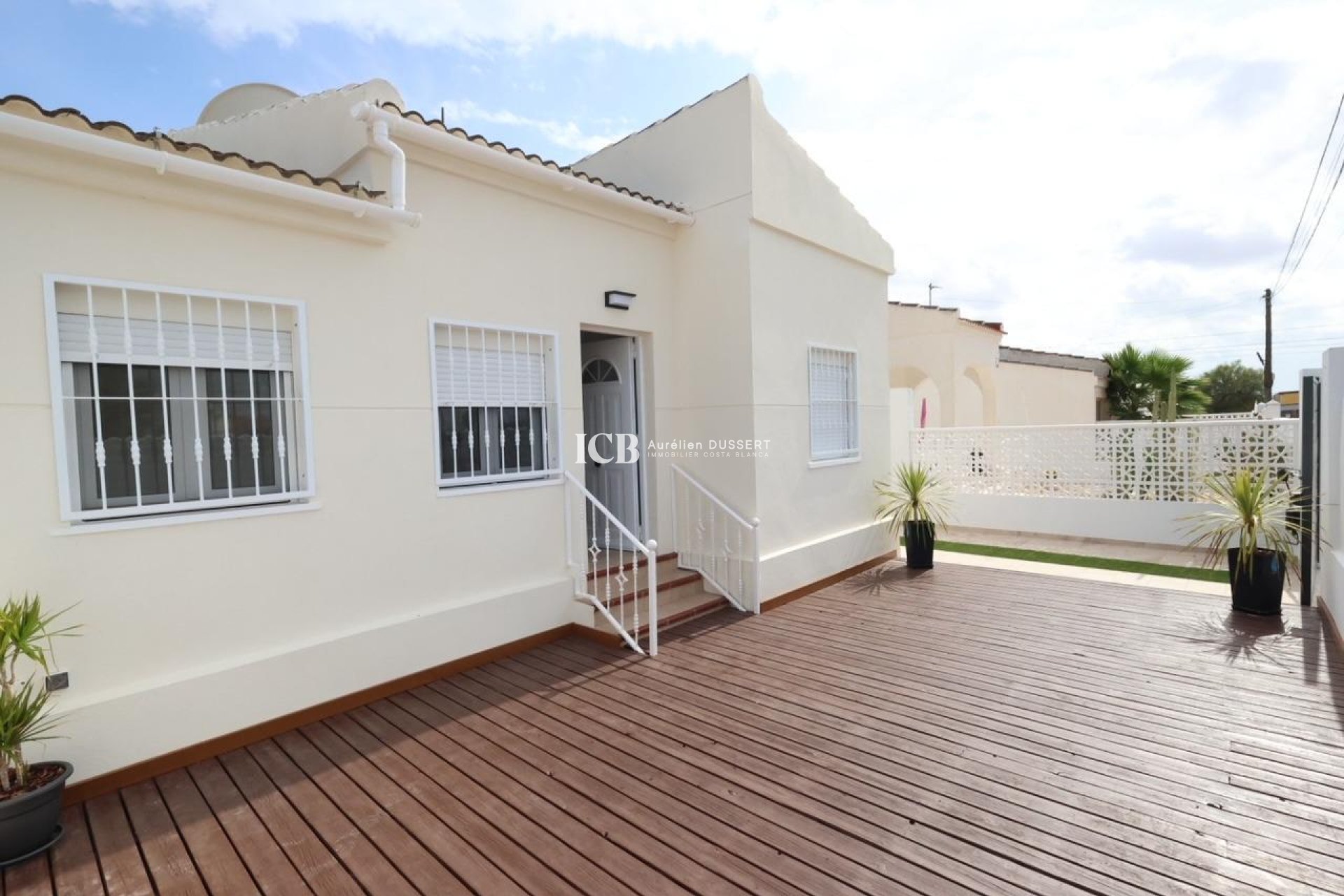 Reventa - Villa -
Torrevieja - San luis