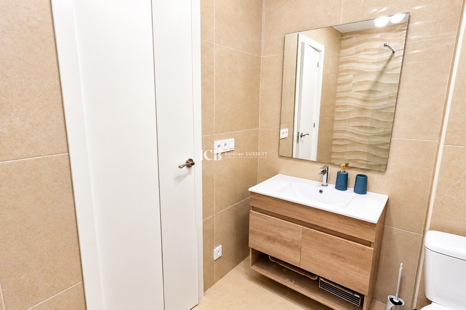 Revente - Apartment / Duplex -
Torrevieja - Playa de los Locos