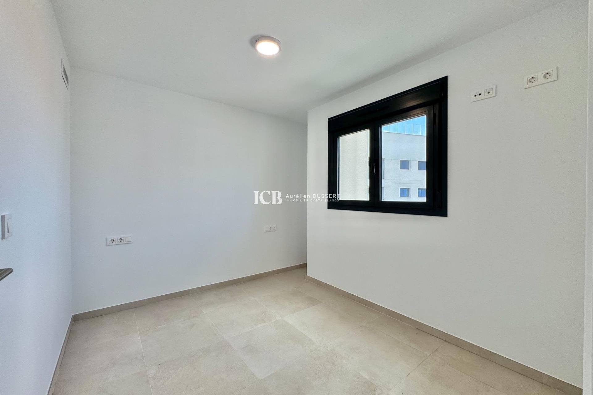 Revente - Appartement -
Alicante